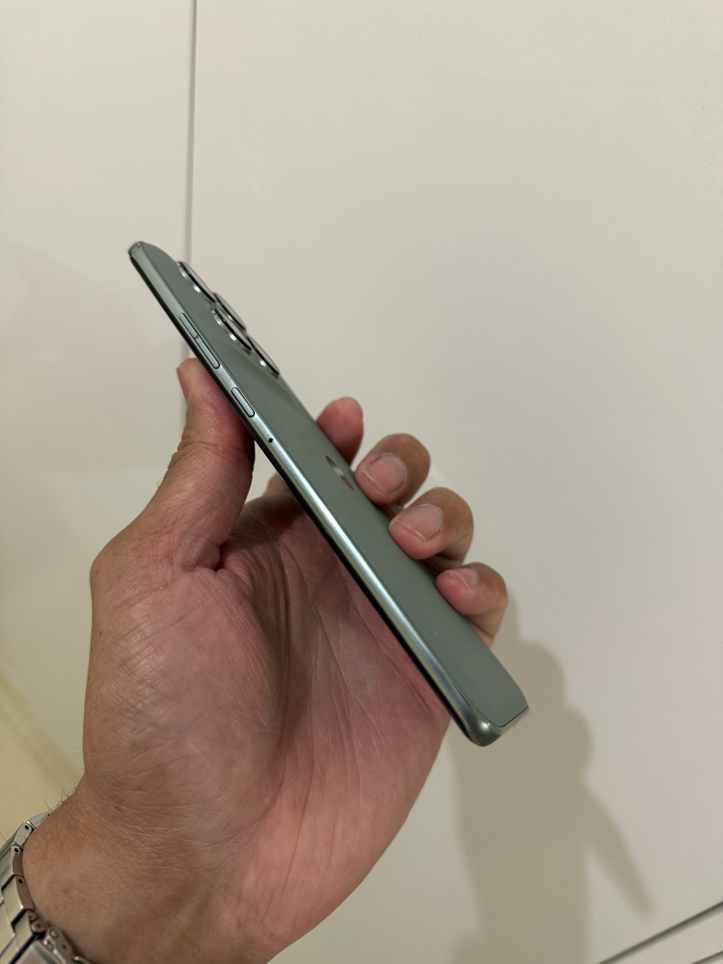 Motorola Edge 60 Pro - Image 5