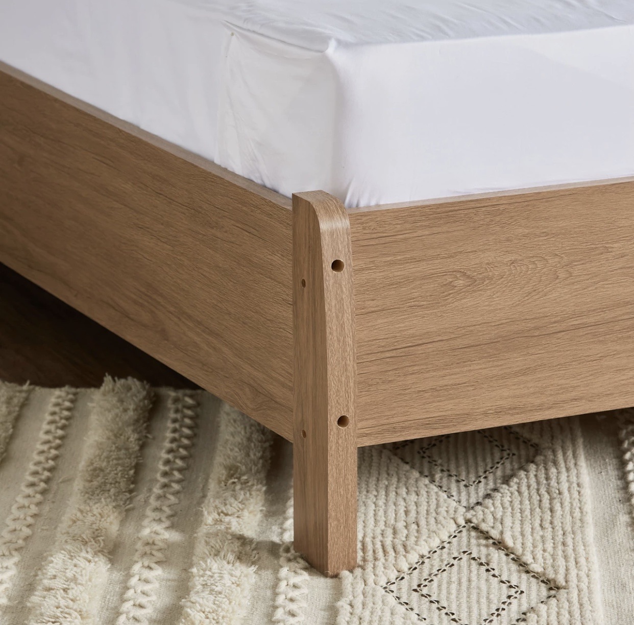 Big size bed 180/200 plus orthopaedic mattress  - Image 4