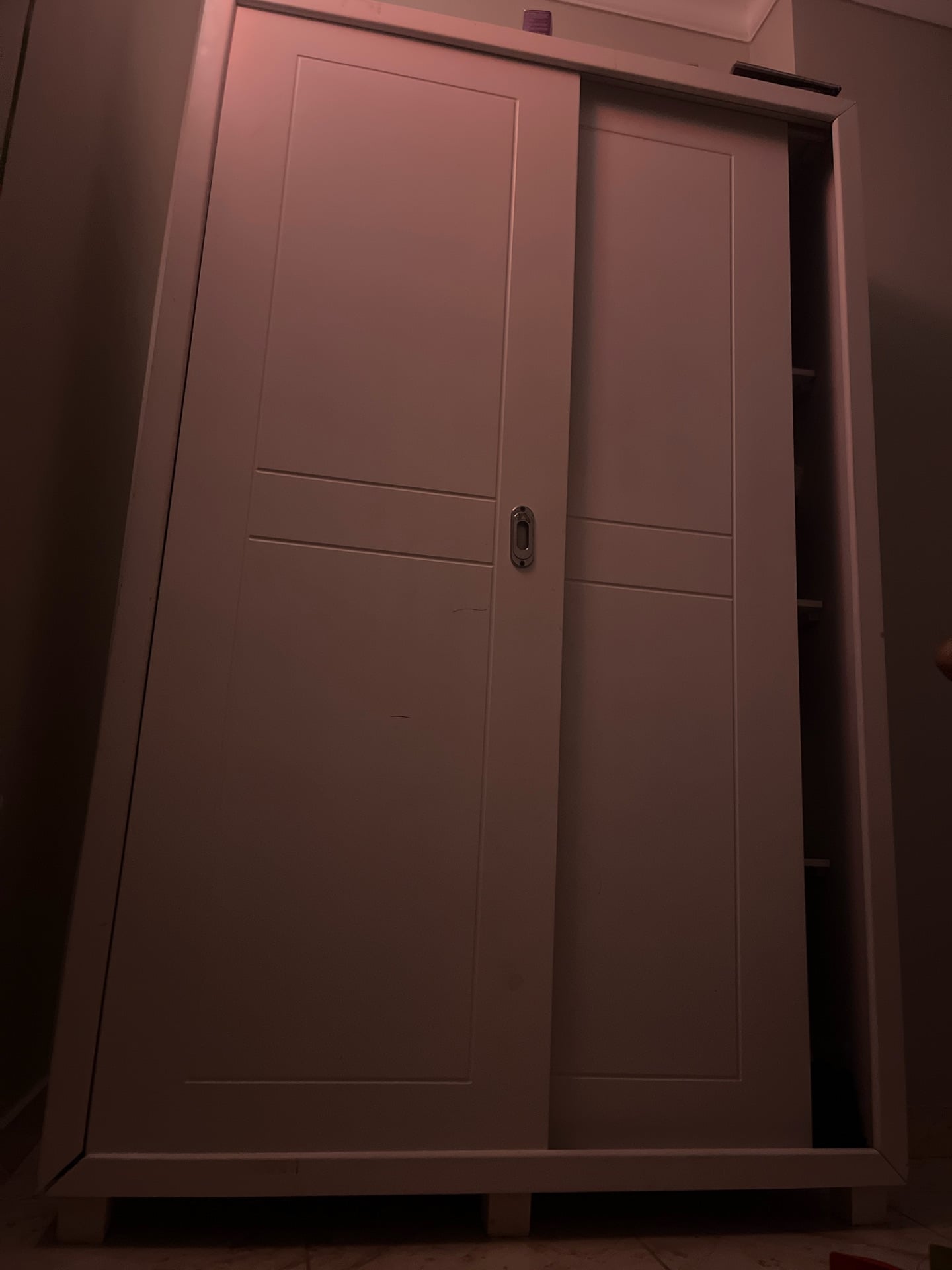 2 door sliding door wardrobe - Image 3