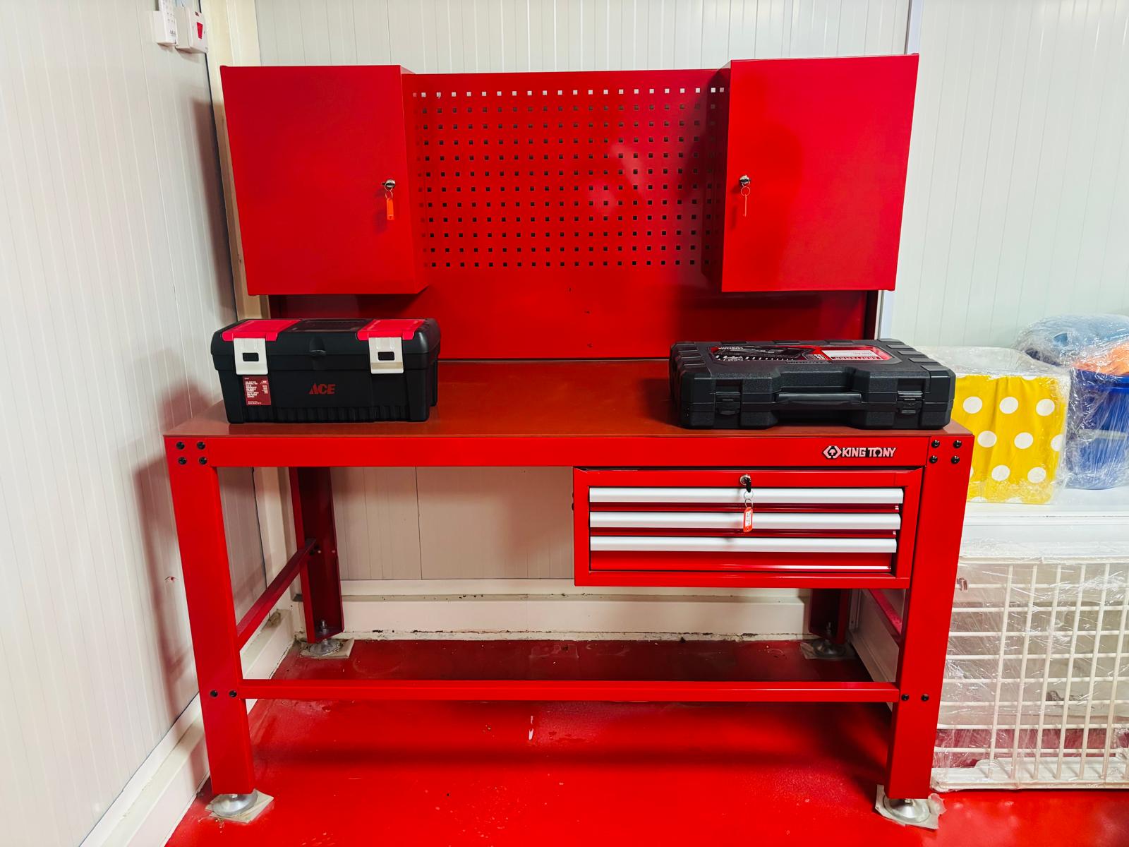 KIngtony Workbench Plus 3 Drawer - Image 1