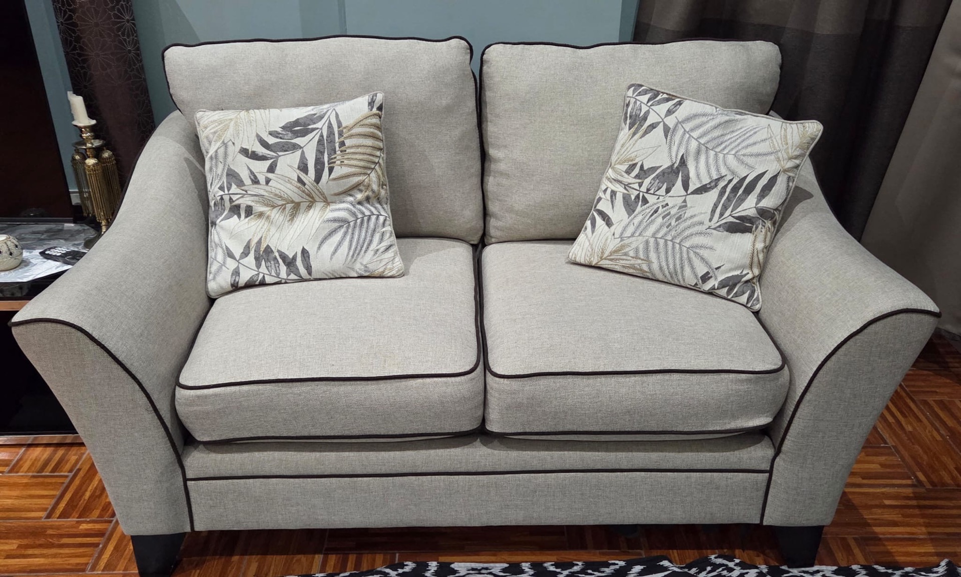 Sofa for sale - Image 5