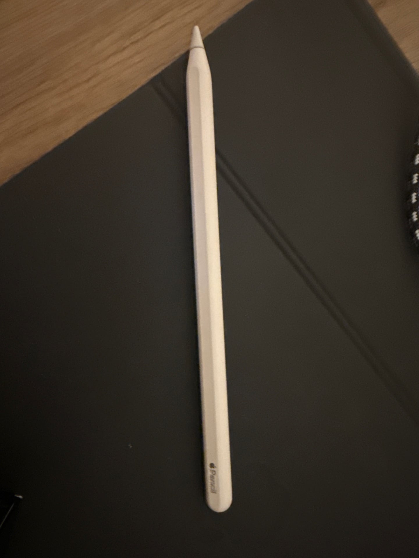 iPad Pro 12.9” M2 6th Gen - Image 8