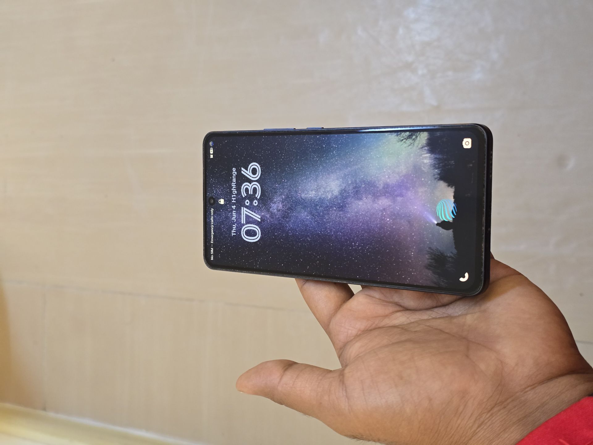 IQOO neo 9 pro 12gb ram  256 gb rom  - Image 2
