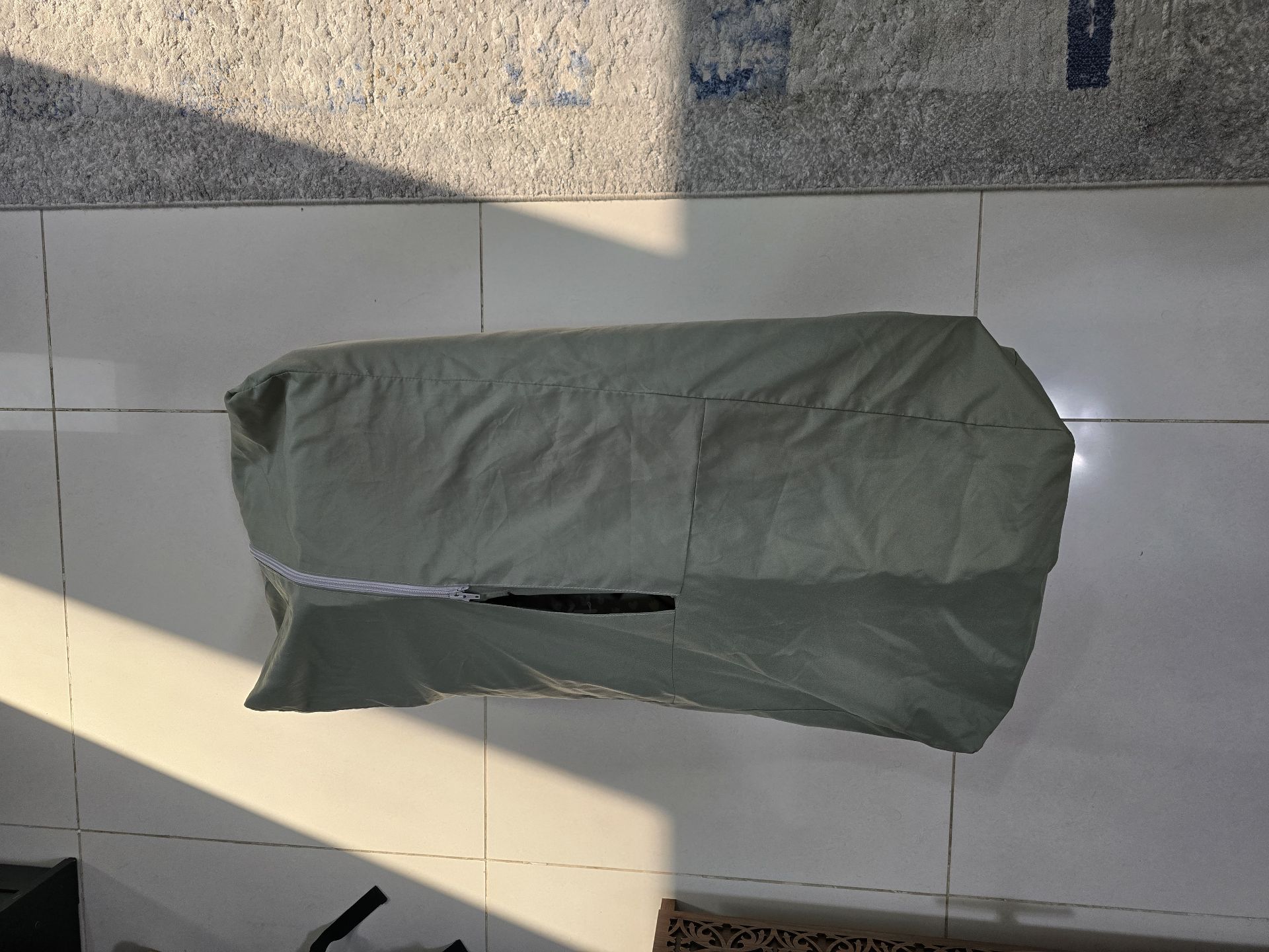 Joie travel cot + Changing unit + bouncer - Image 7