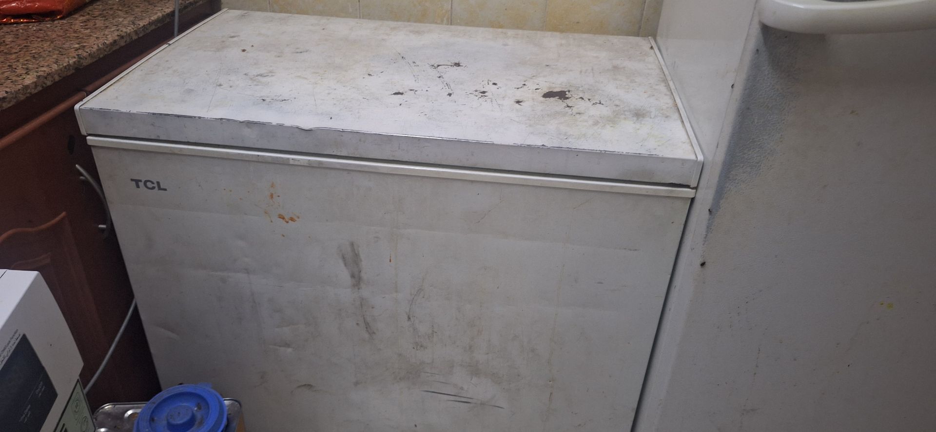 TCL freezer  - Image 3