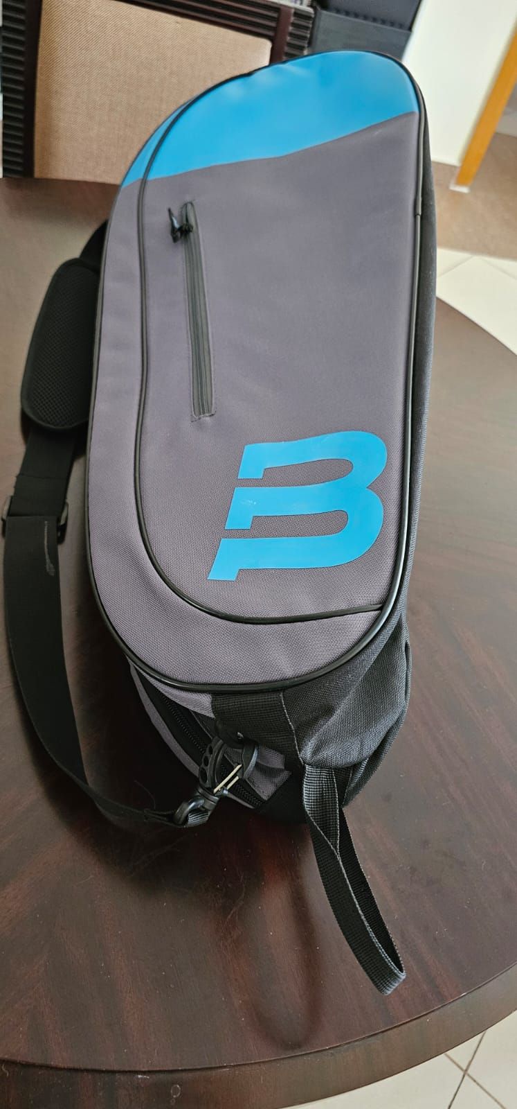 🎾 Wilson Tennis Bag 6 pack  – Excellent Condition - Image 2