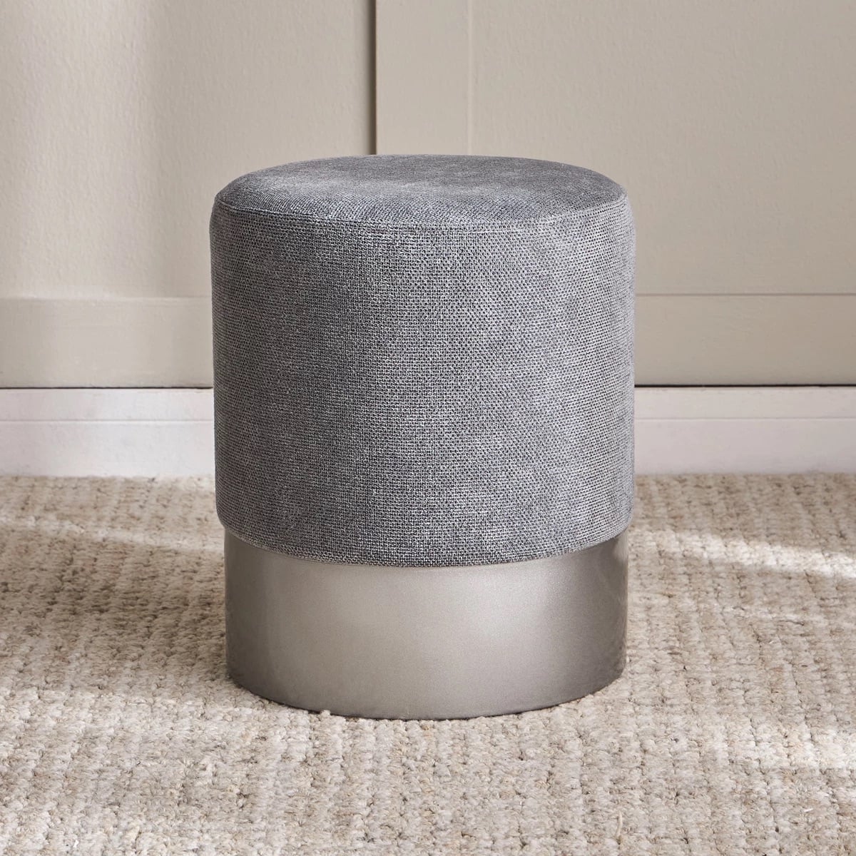 Small sofa/grey  - Image 3