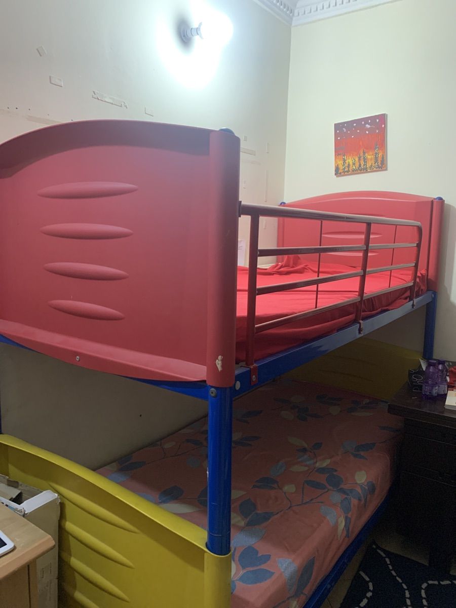 bunk bed - Image 1