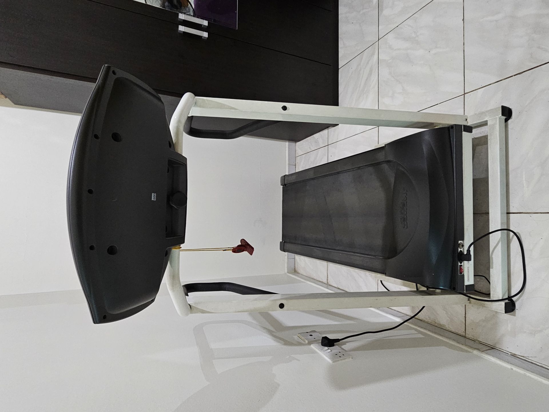 Treadmill  - Image 4