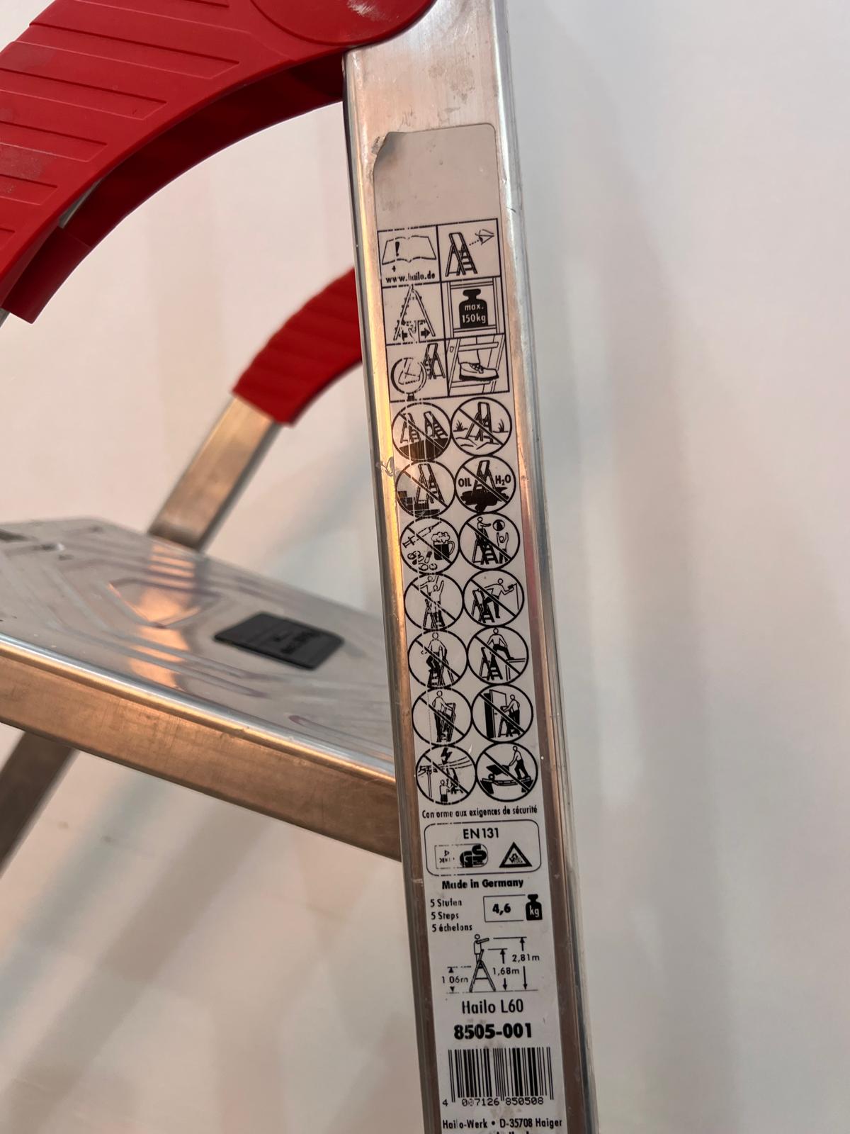 Step Ladder - Image 5