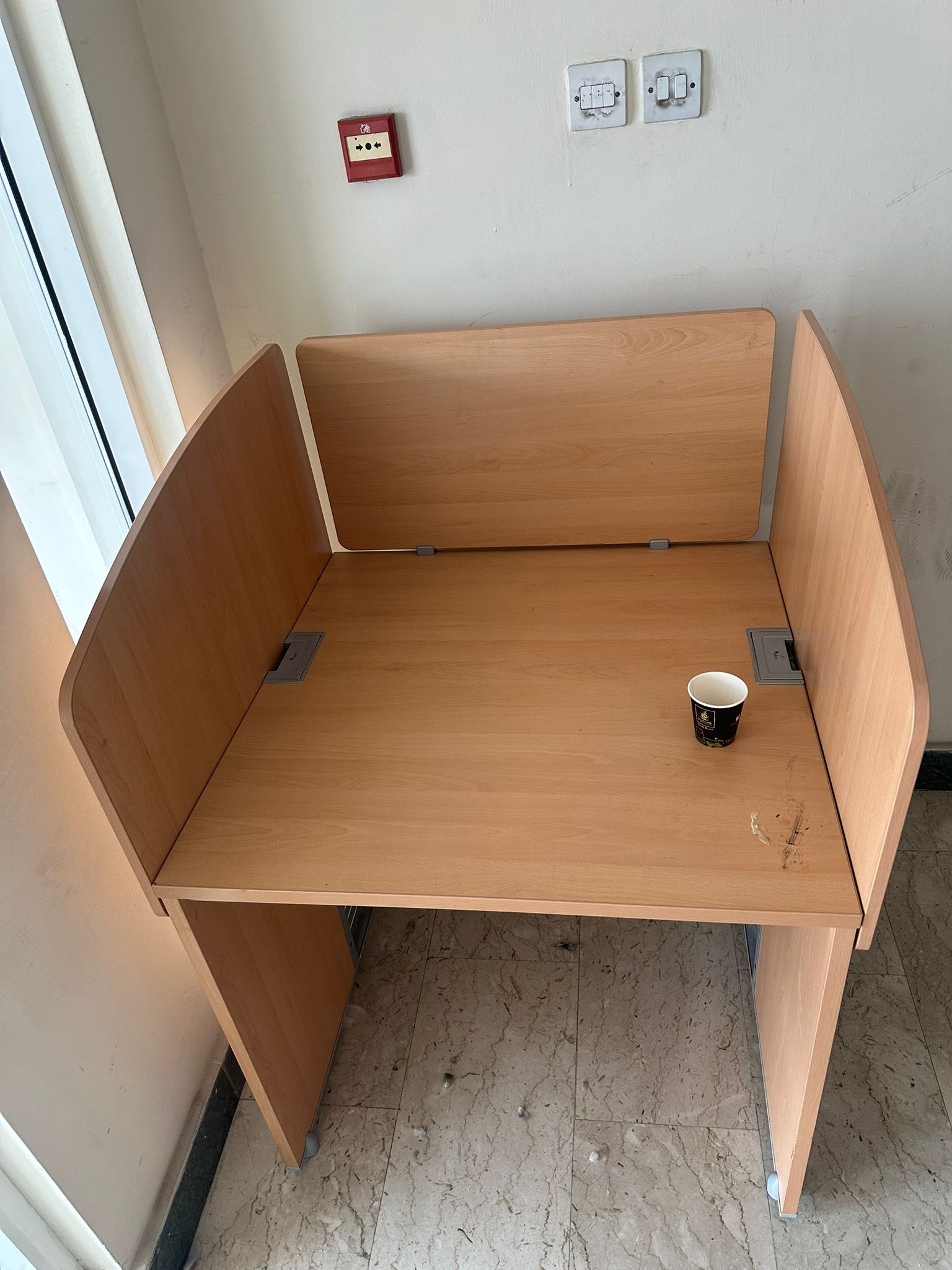 Desk/Table for Home & Office use - Image 4
