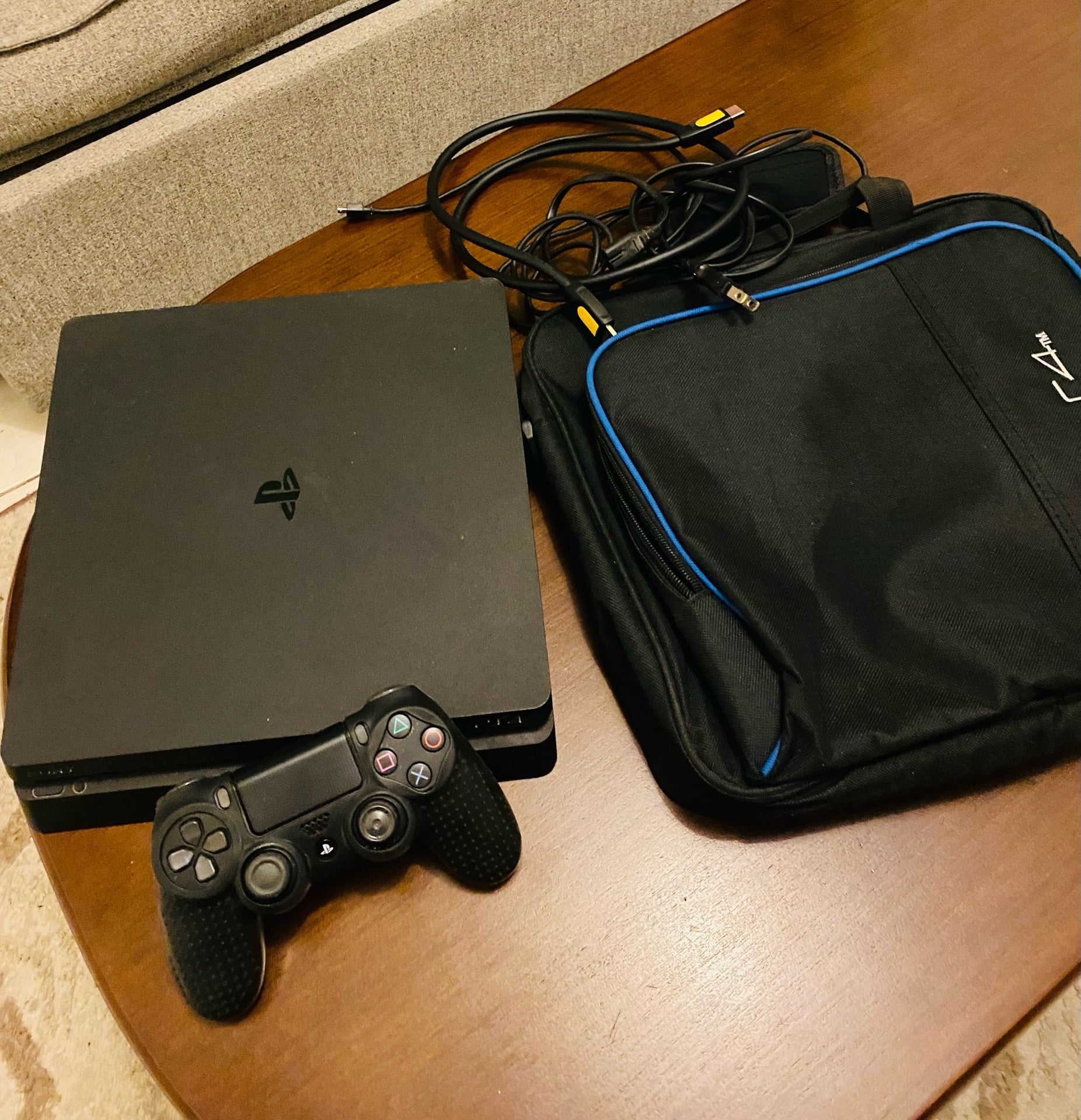 PS4 500 GB - Image 4
