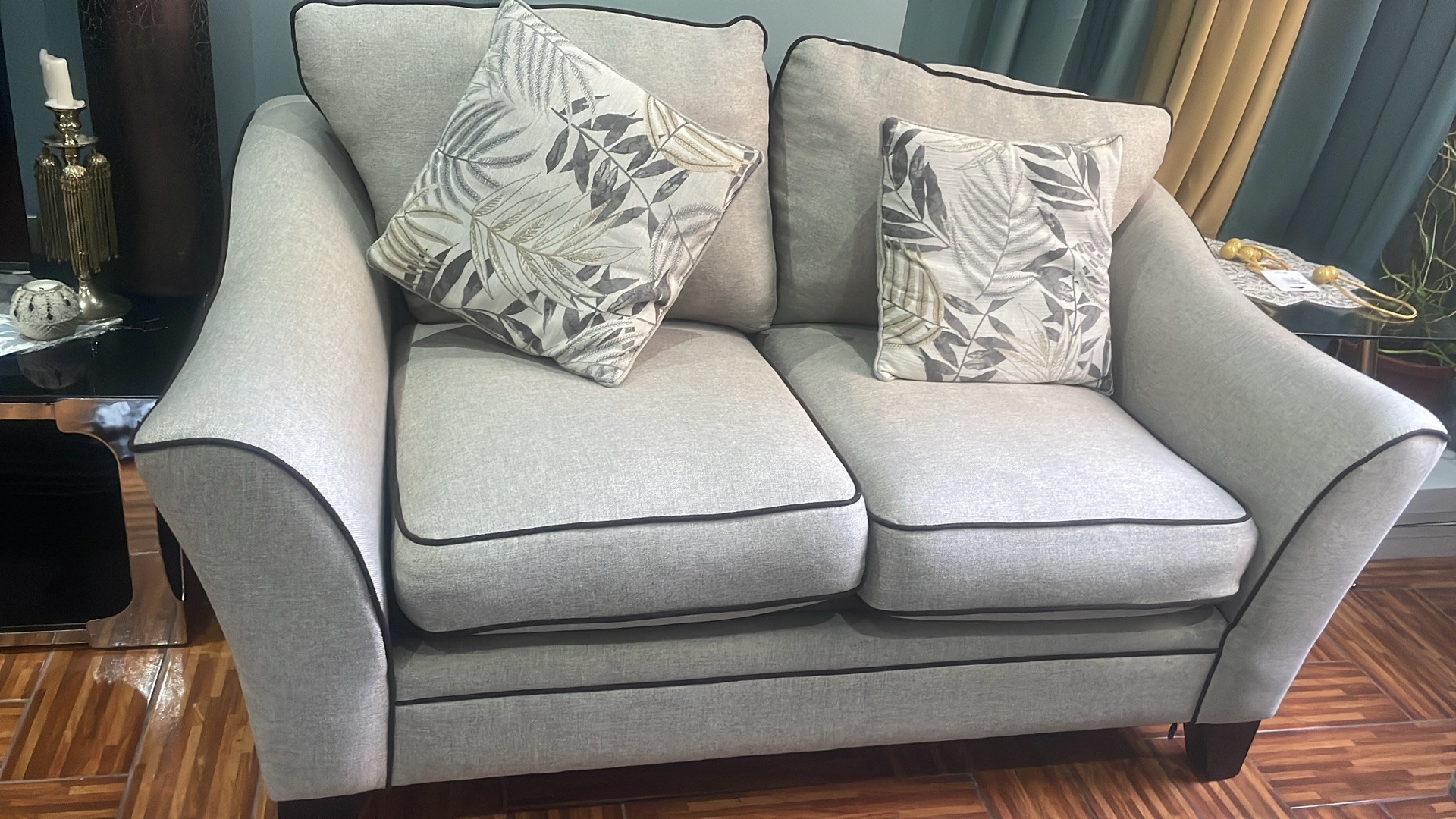 Sofa set for sale - Image 1