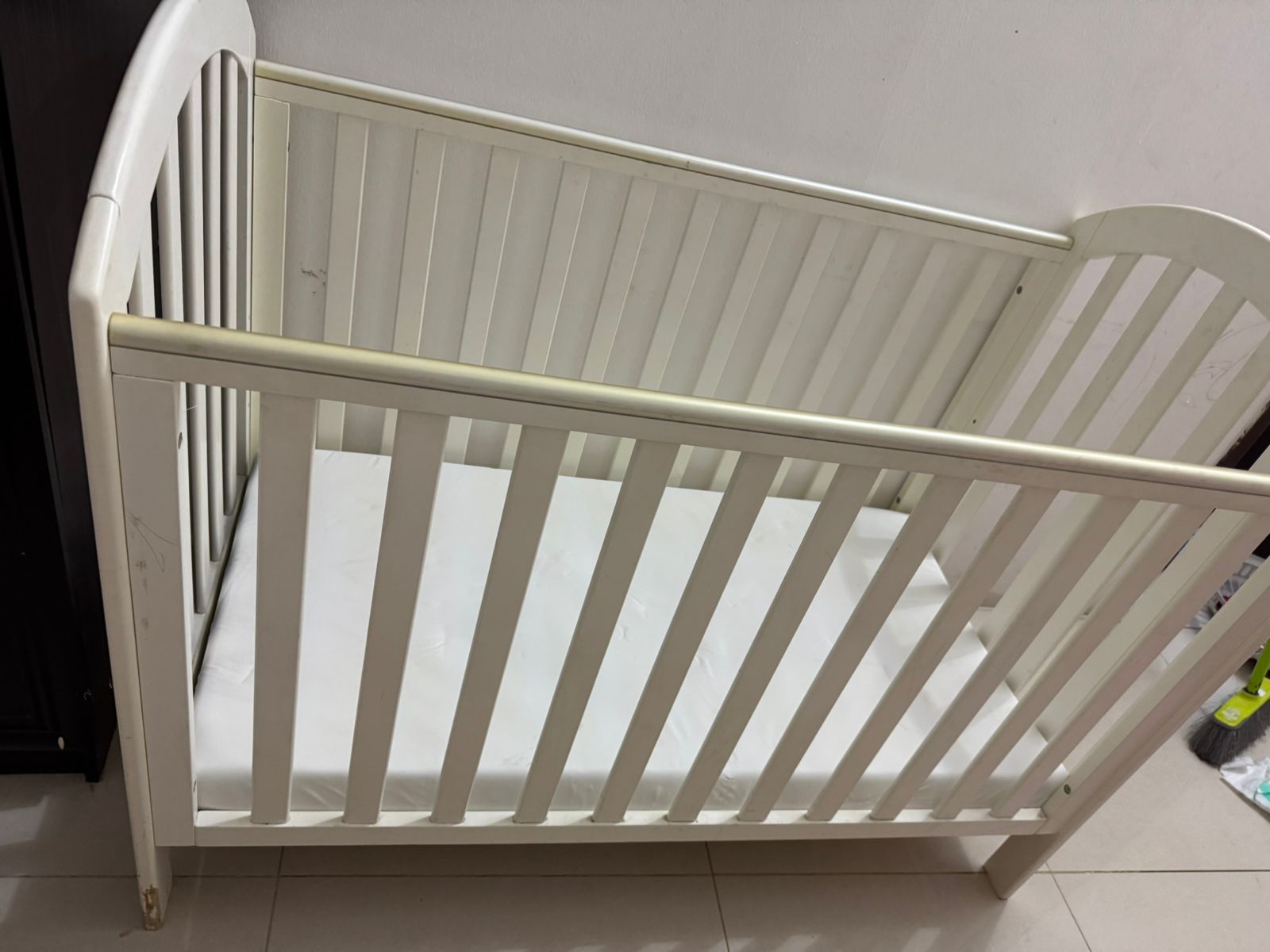 IKEA baby cot with mattress - Image 1