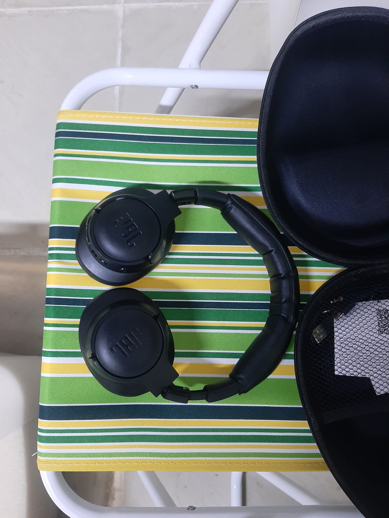 JBL T760 Headphones - Image 8