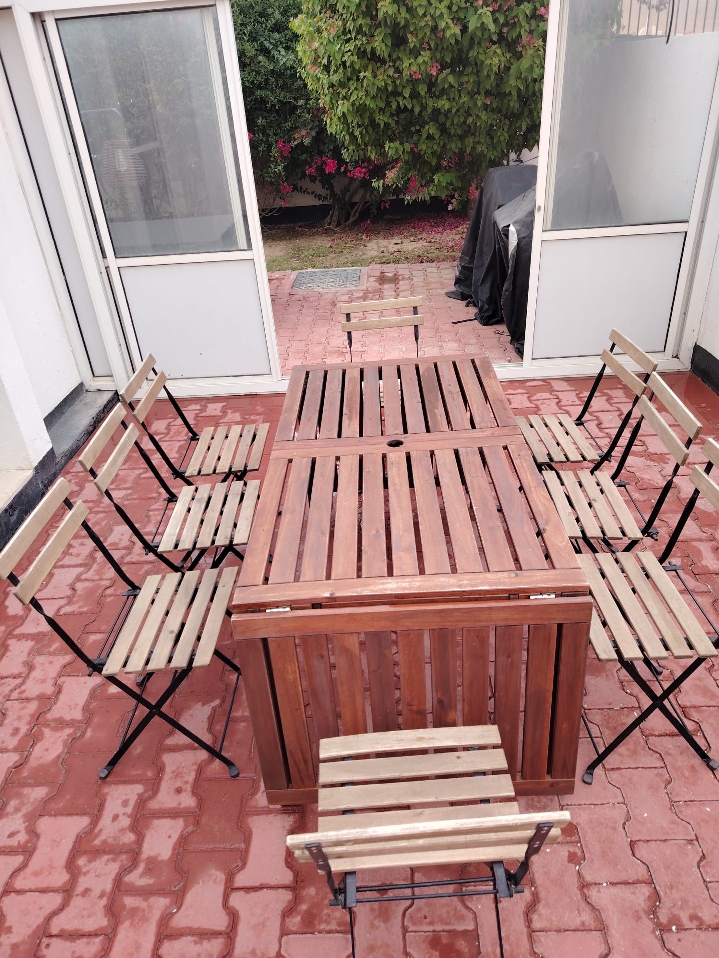IKEA outdoor table with 8 chairs - Image 3