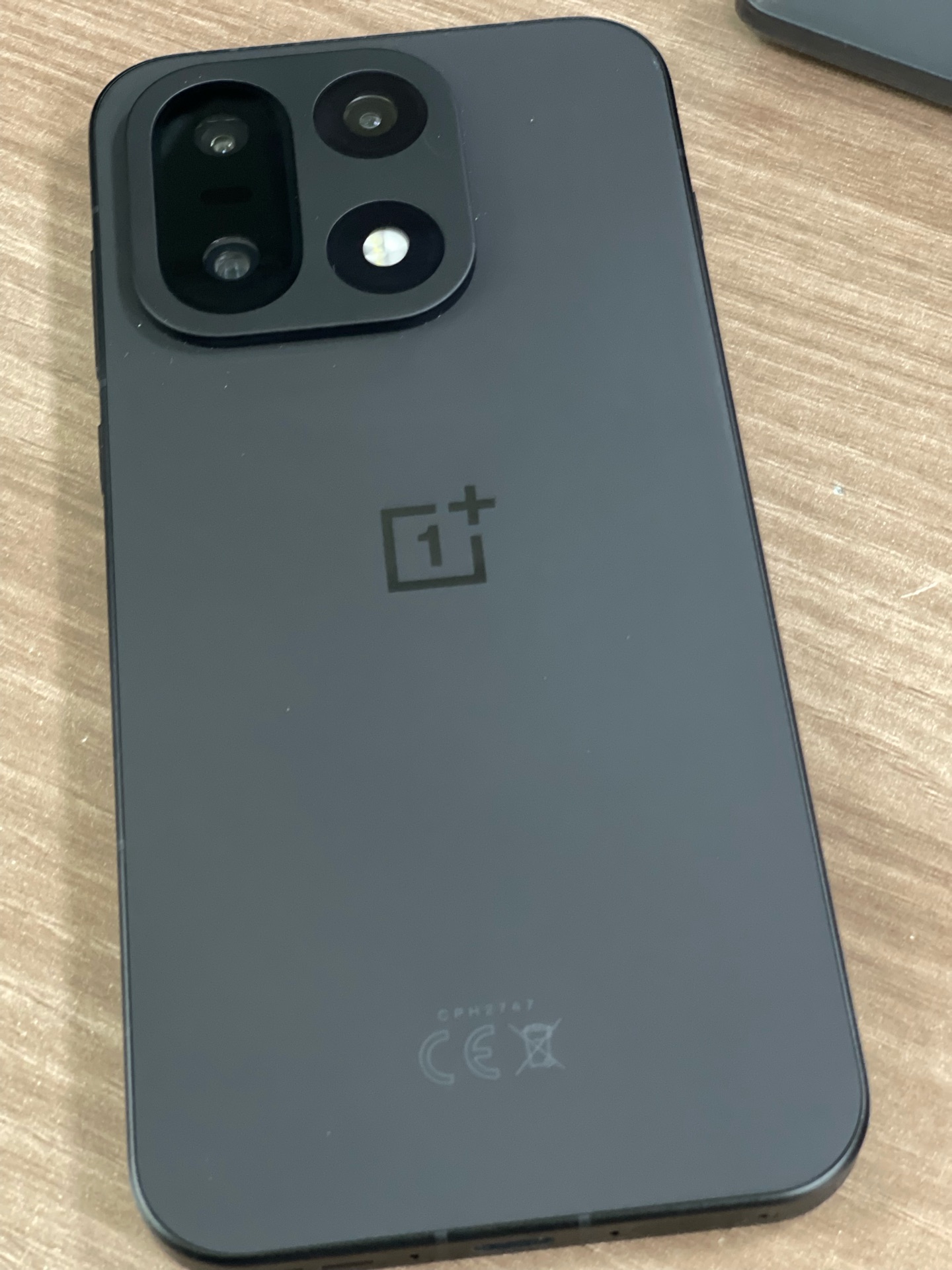 Oneplus 15 like new - Image 4