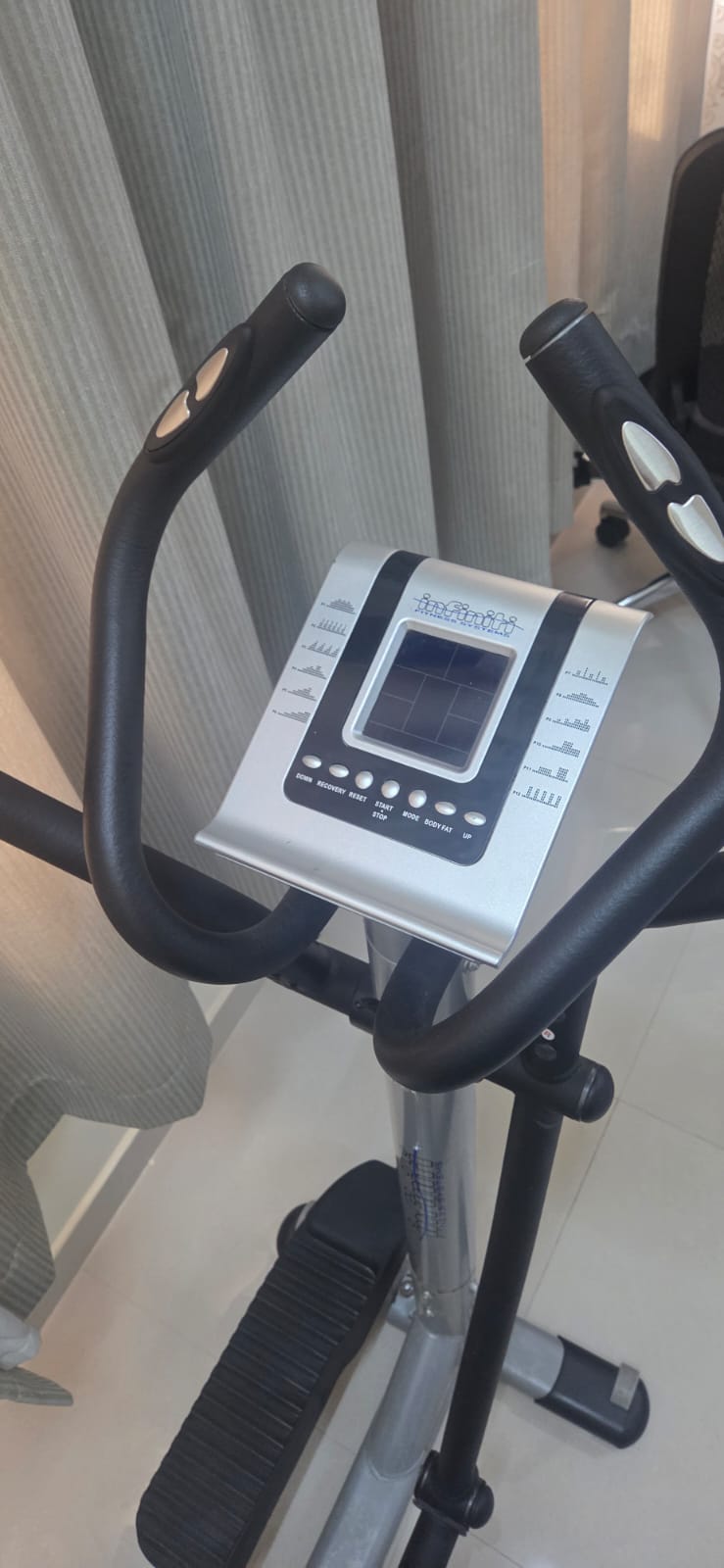 Elliptical Trainer - Image 5