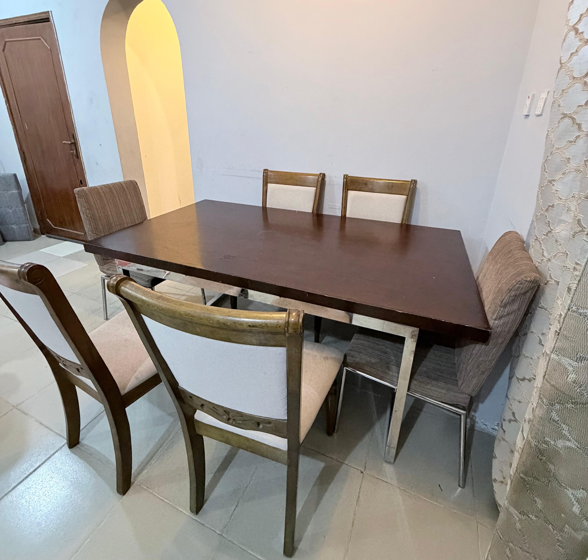 Dining table with chairs - Image 4
