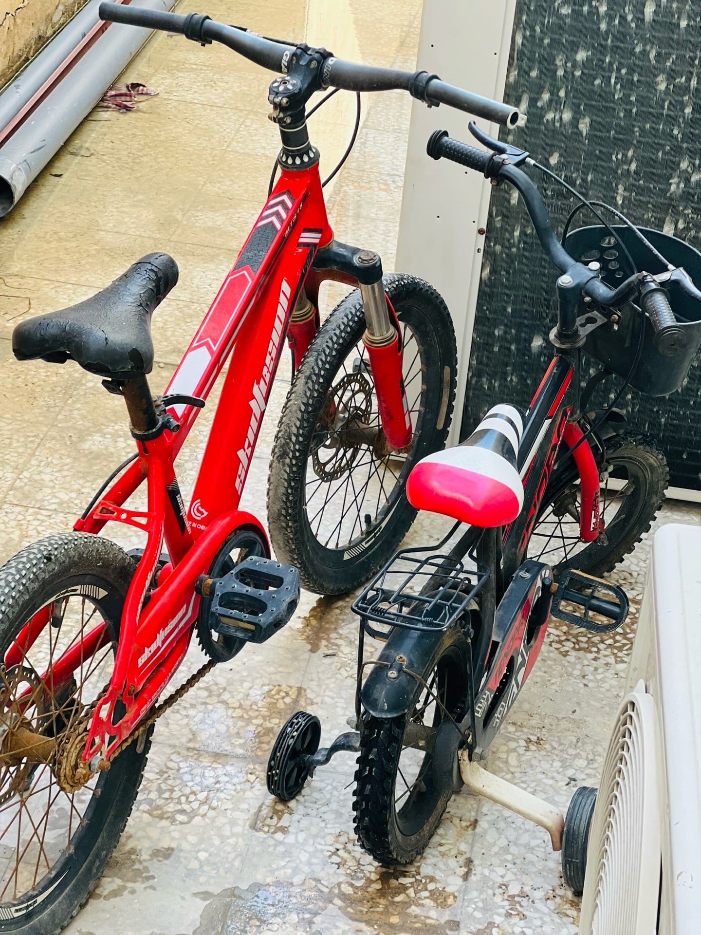2 Kidds bicycle - Image 1