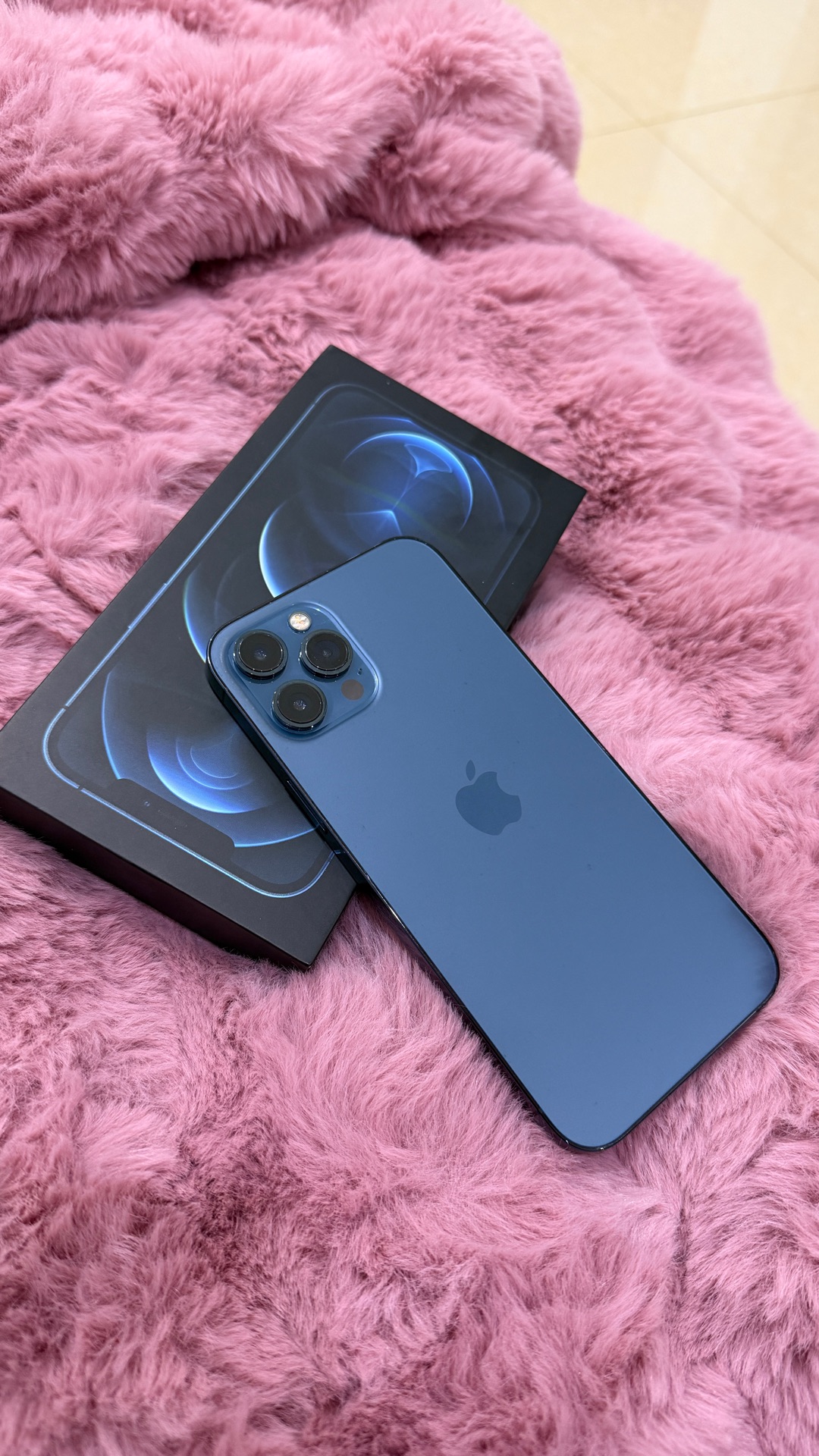 iPhone 12 Pro Max 128GB - Image 1