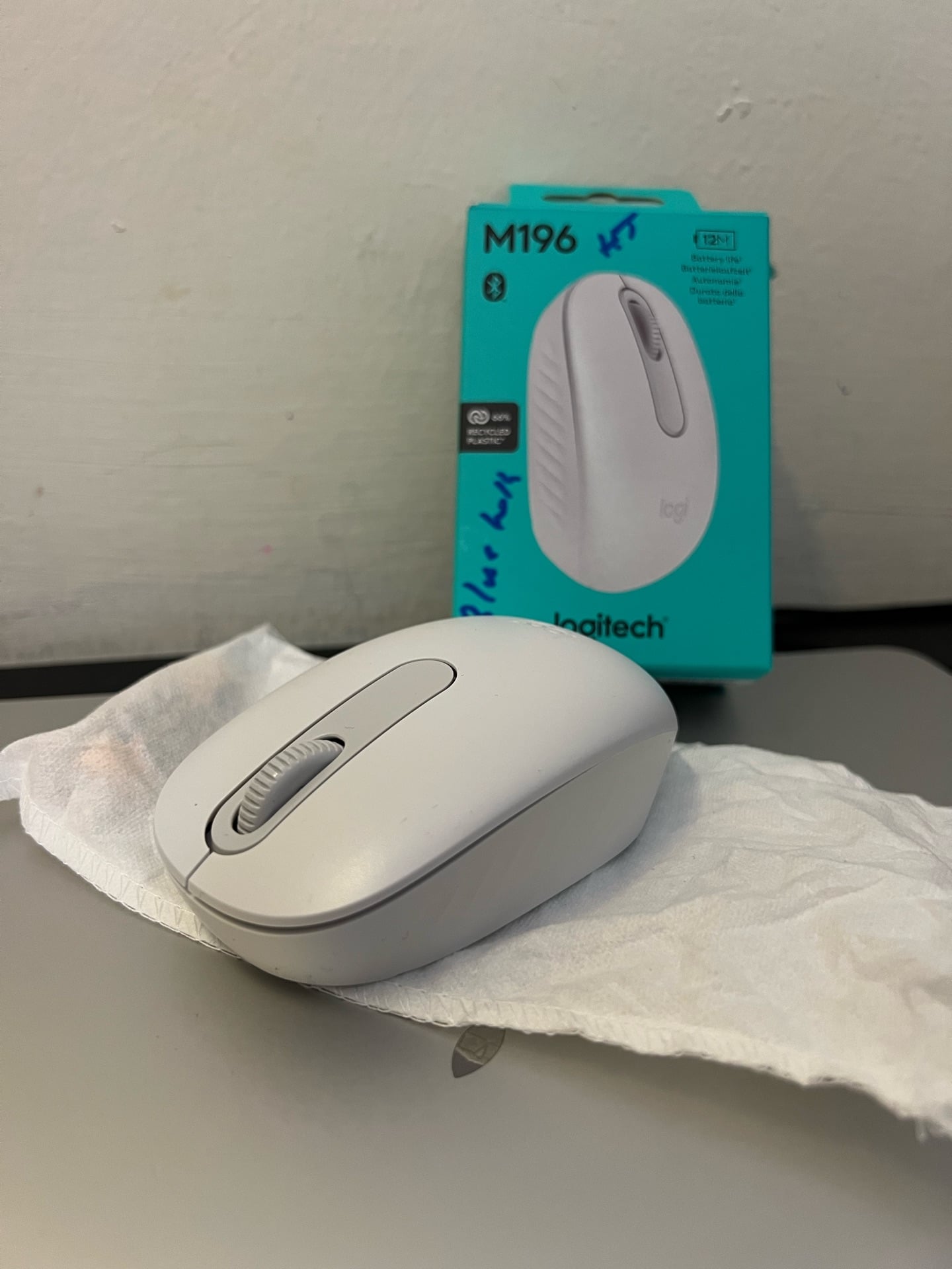 LOGI MOUSE BLUETOOTH 40qr only (best for macbook) - Image 1