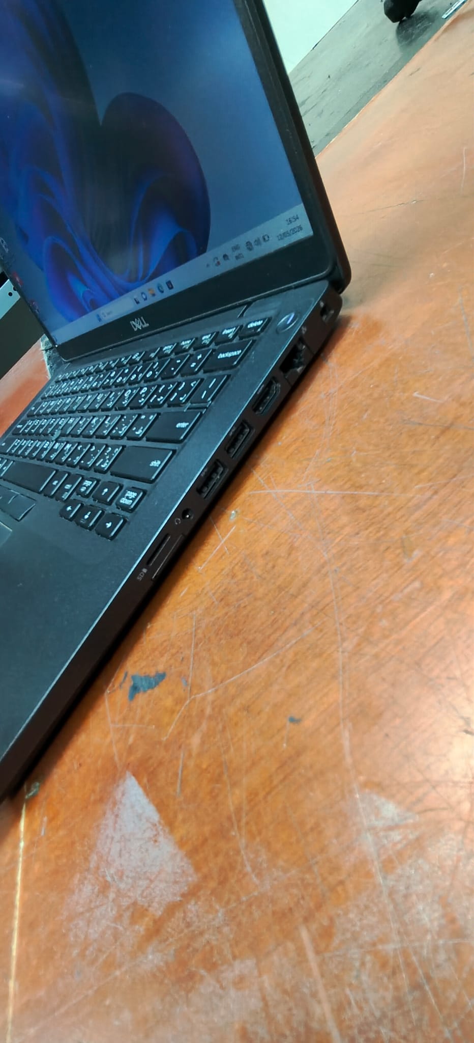 Dell Latitude 5400 Laptop - Image 4