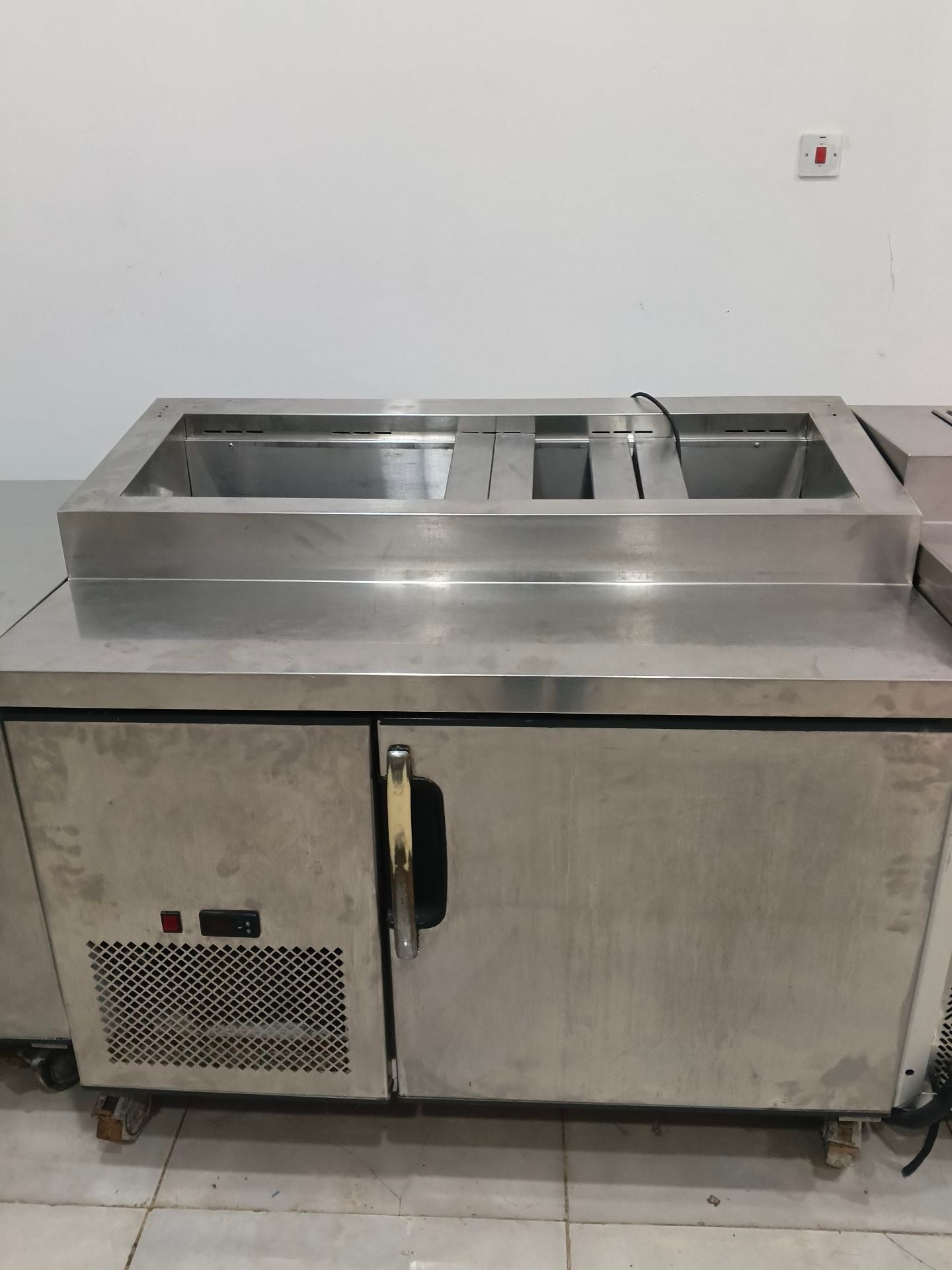 Used kitchen equipment for sale  - Image 4