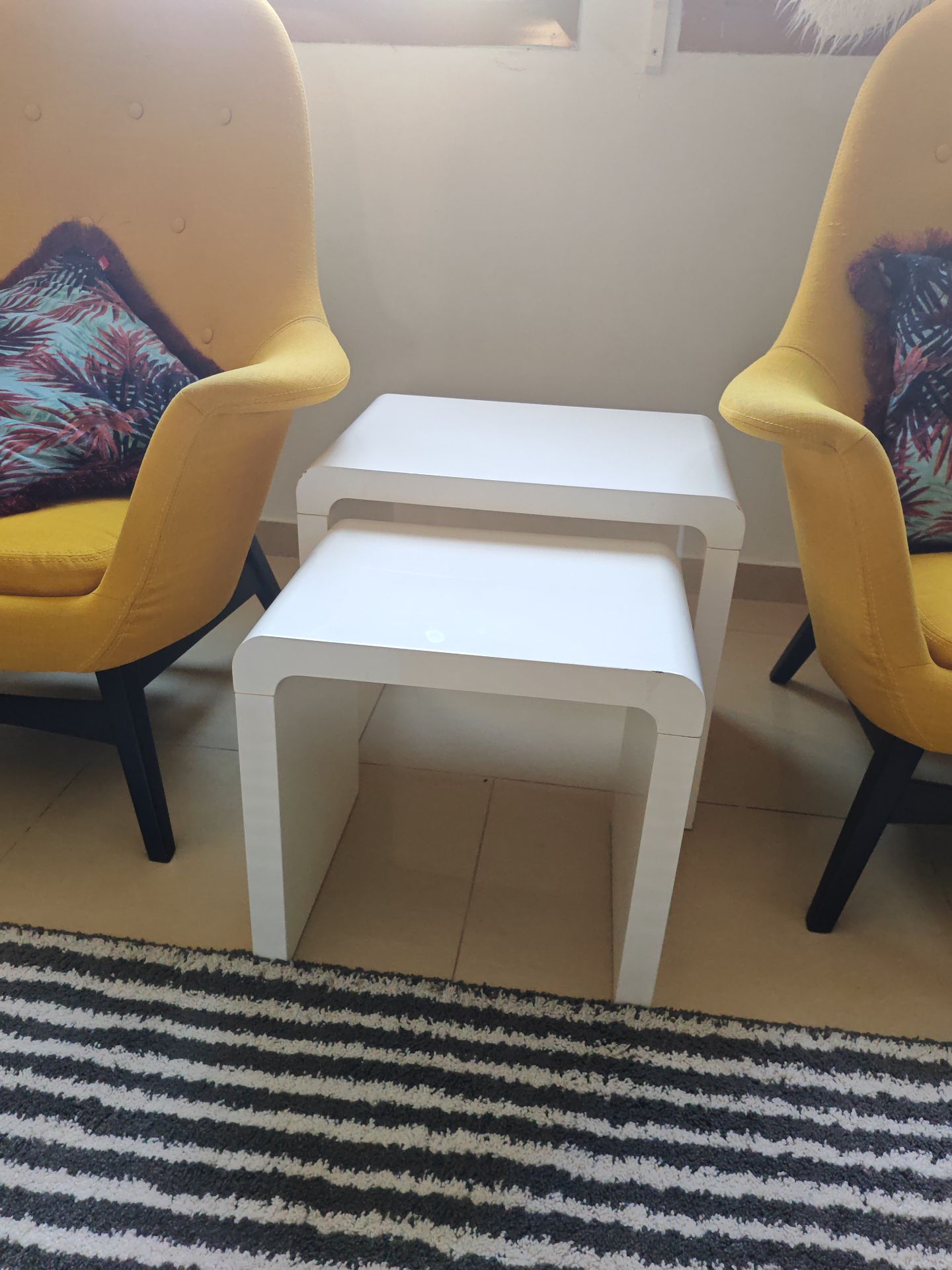 Modern Nest of Tables – White High-Gloss Set (Space-Saving & Sleek) - Image 1