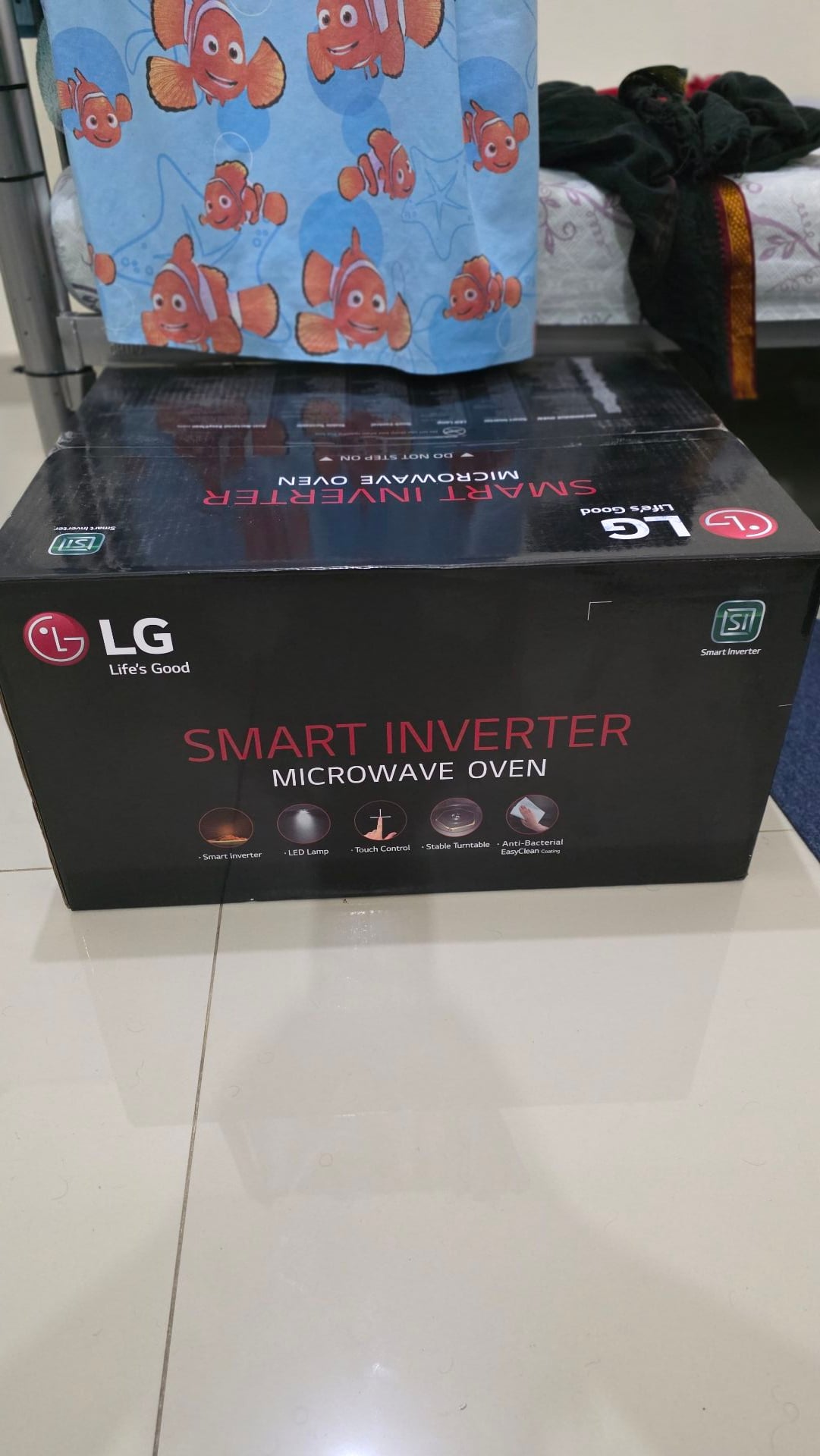 LG new smart brand micro oven  - Image 4