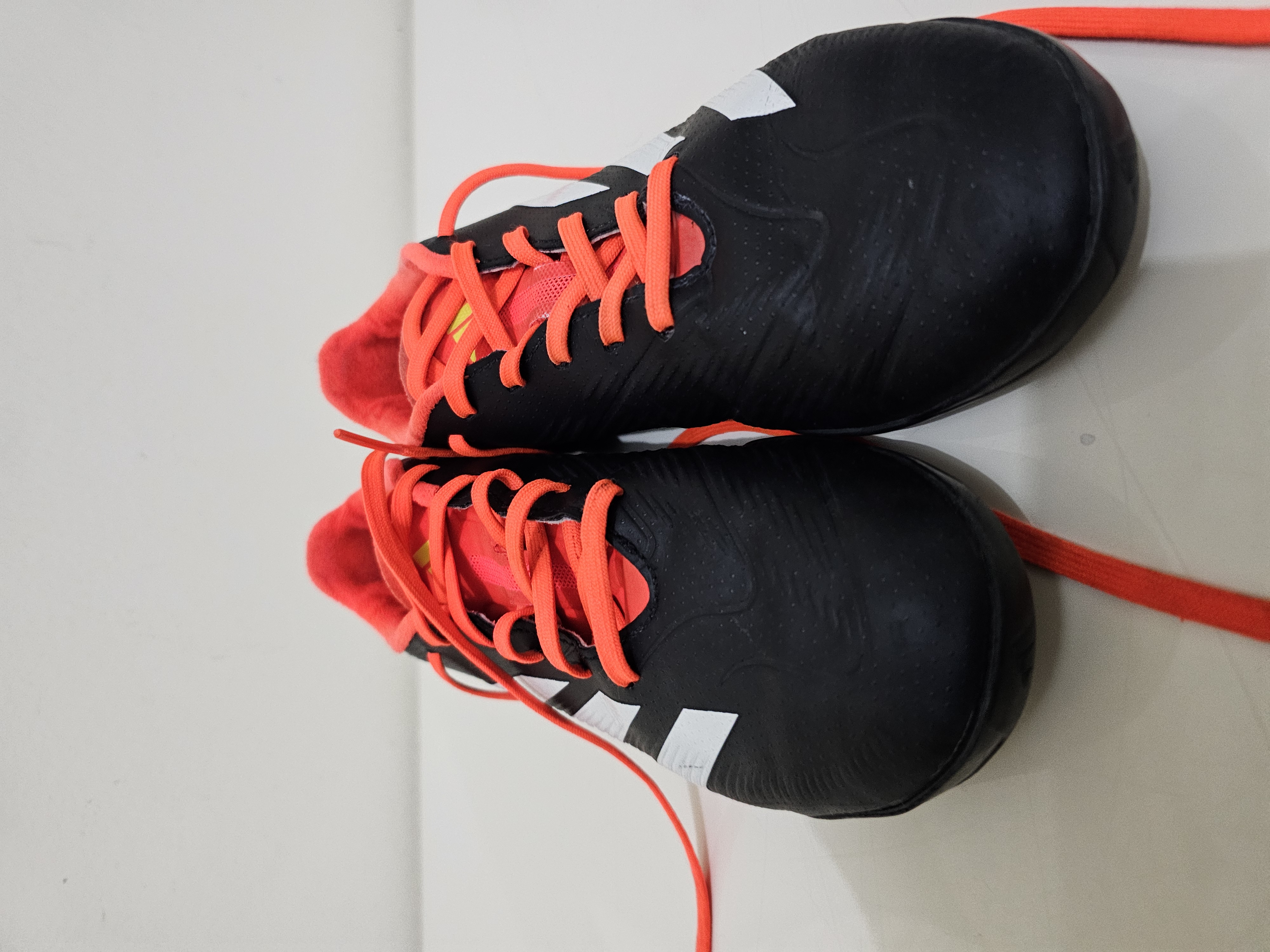 Adidas predator 24 turf boot size 37.75 eur, us 5 - Image 1