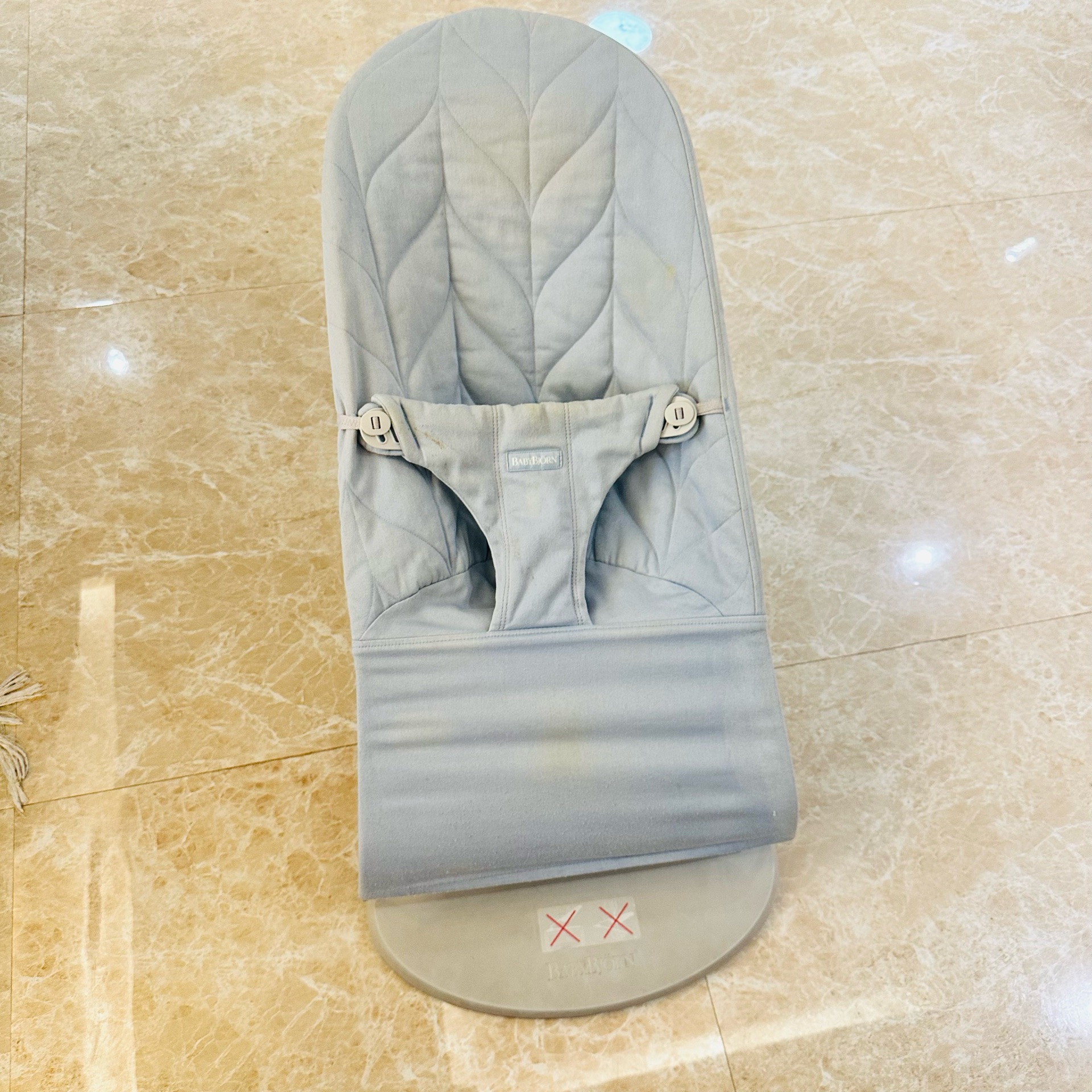 معلقة BabyBjörn Bouncer Bliss Cotton، Petal Quilt (أزرق) - Image 2