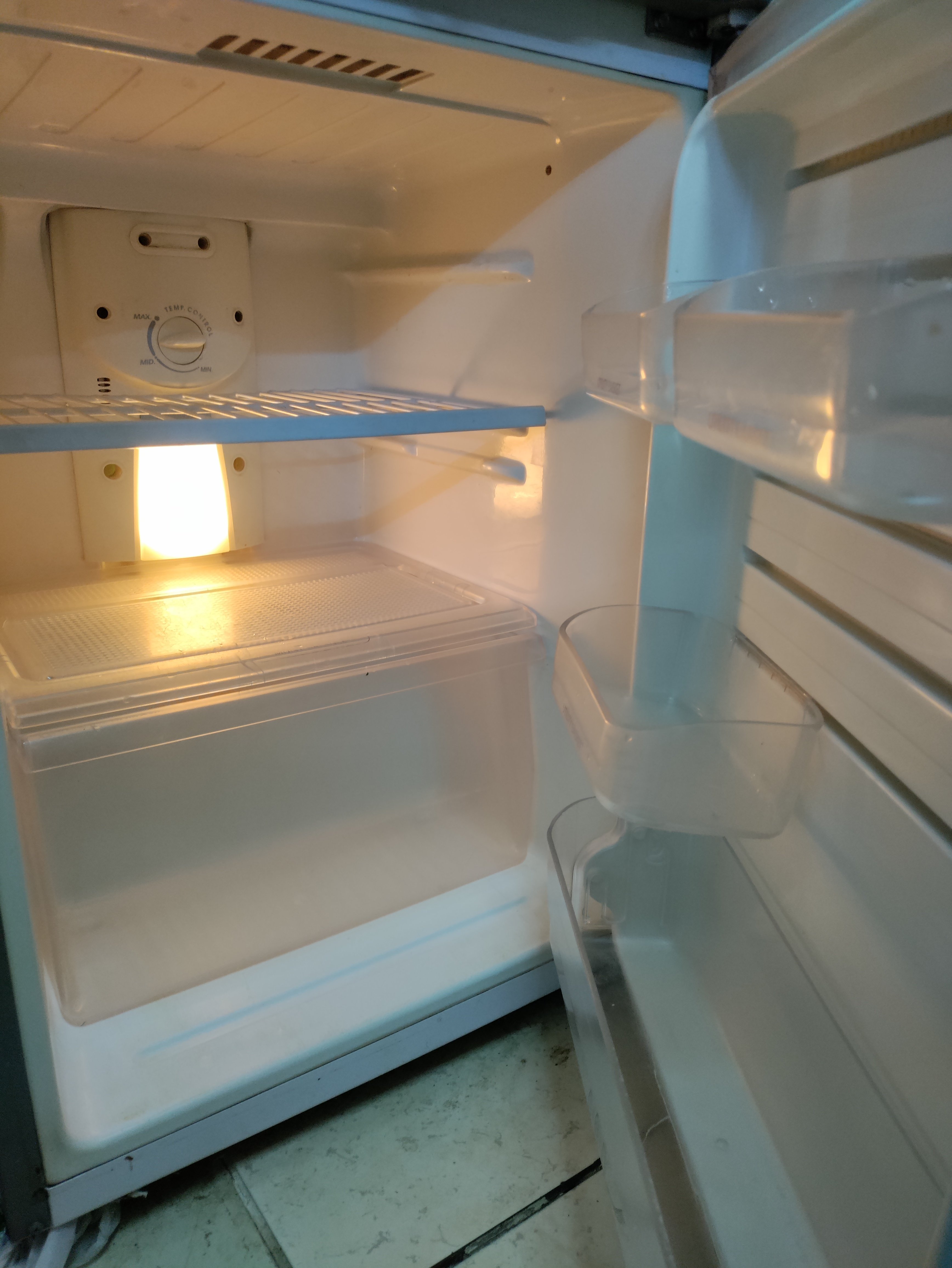 LG Double door Medium Fridge  - Image 6