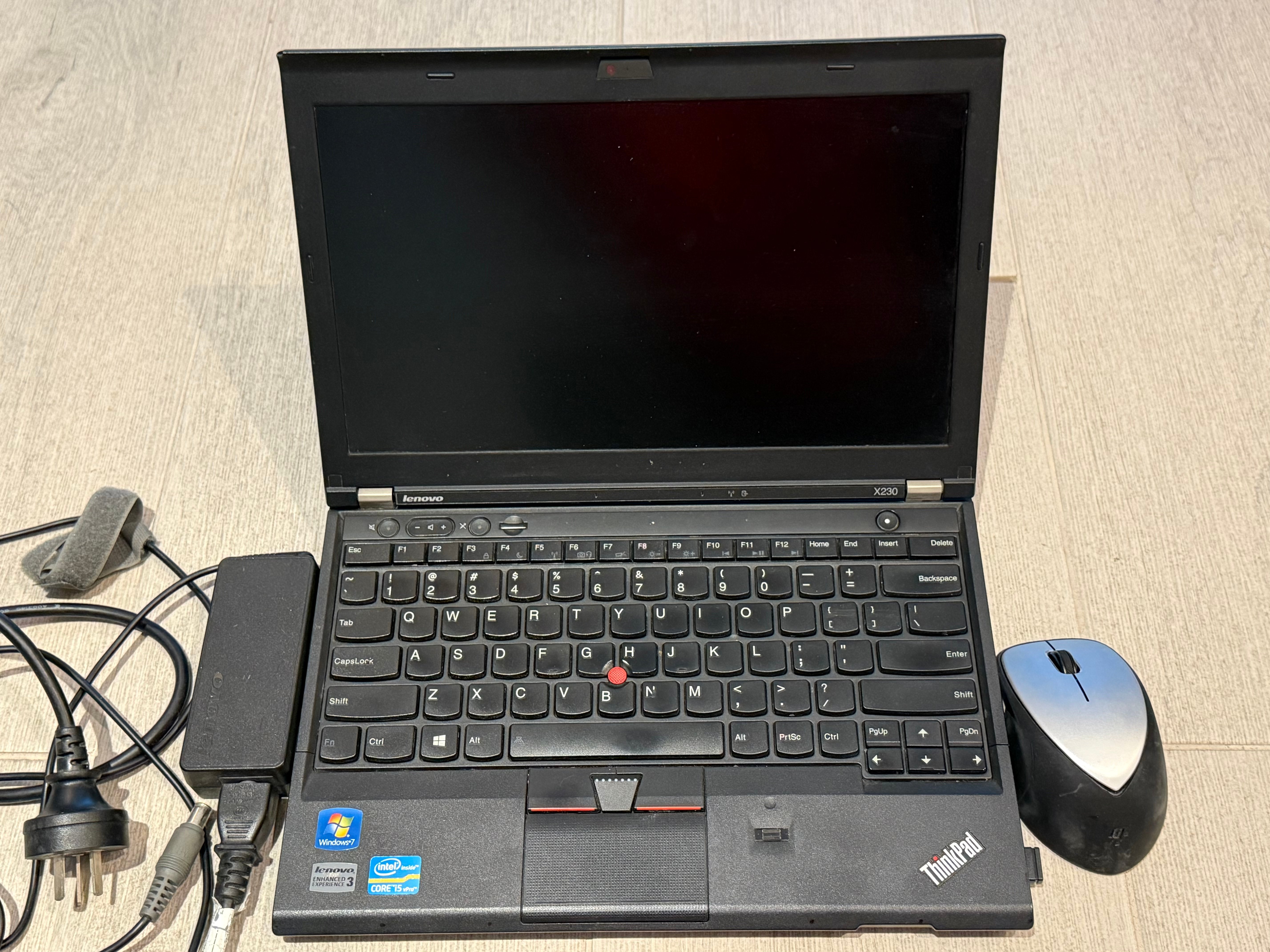 Lenovo X230 - Image 1