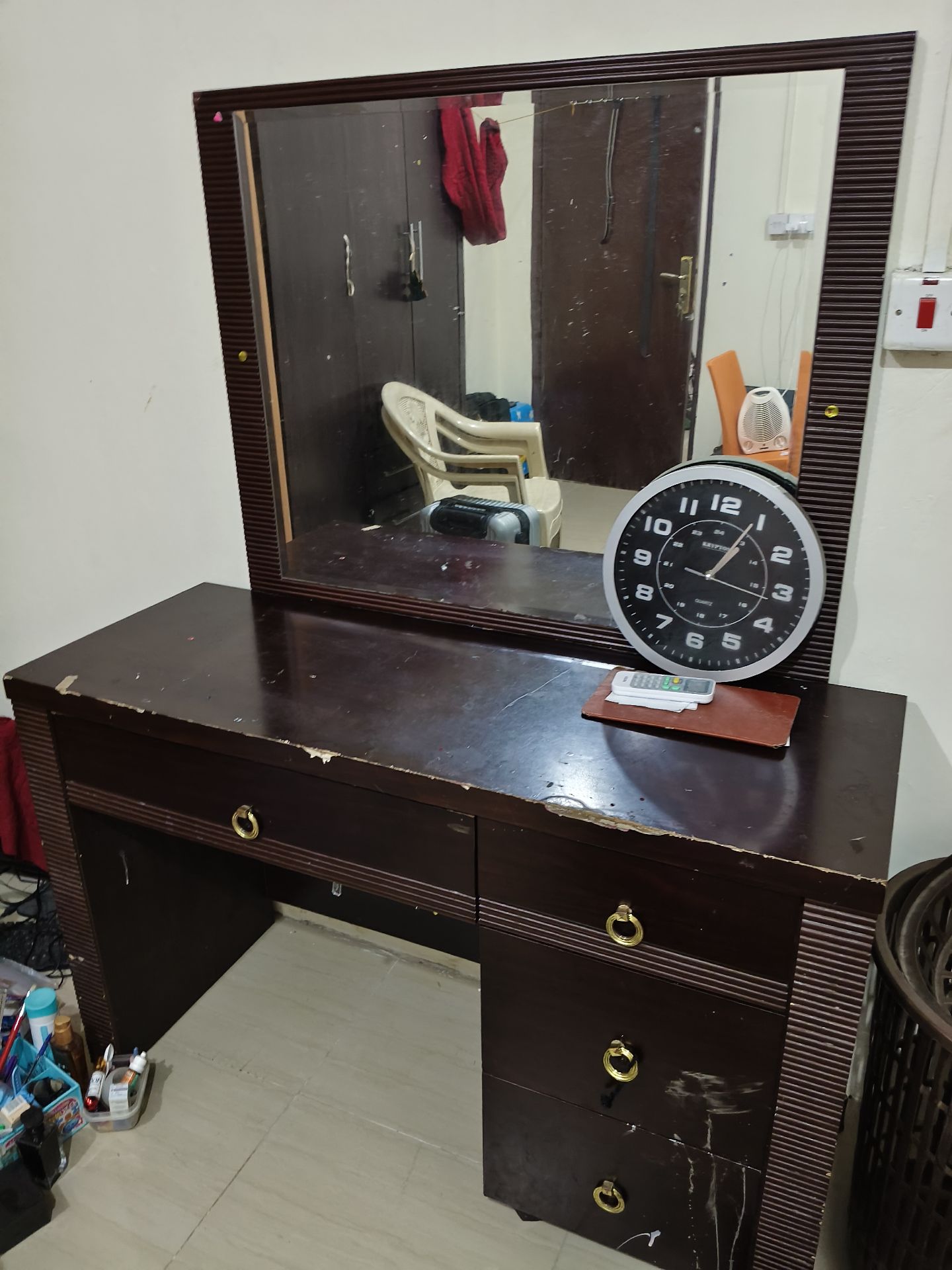 Moving sale.table ,chairs, cycles, wet grinder - Image 1