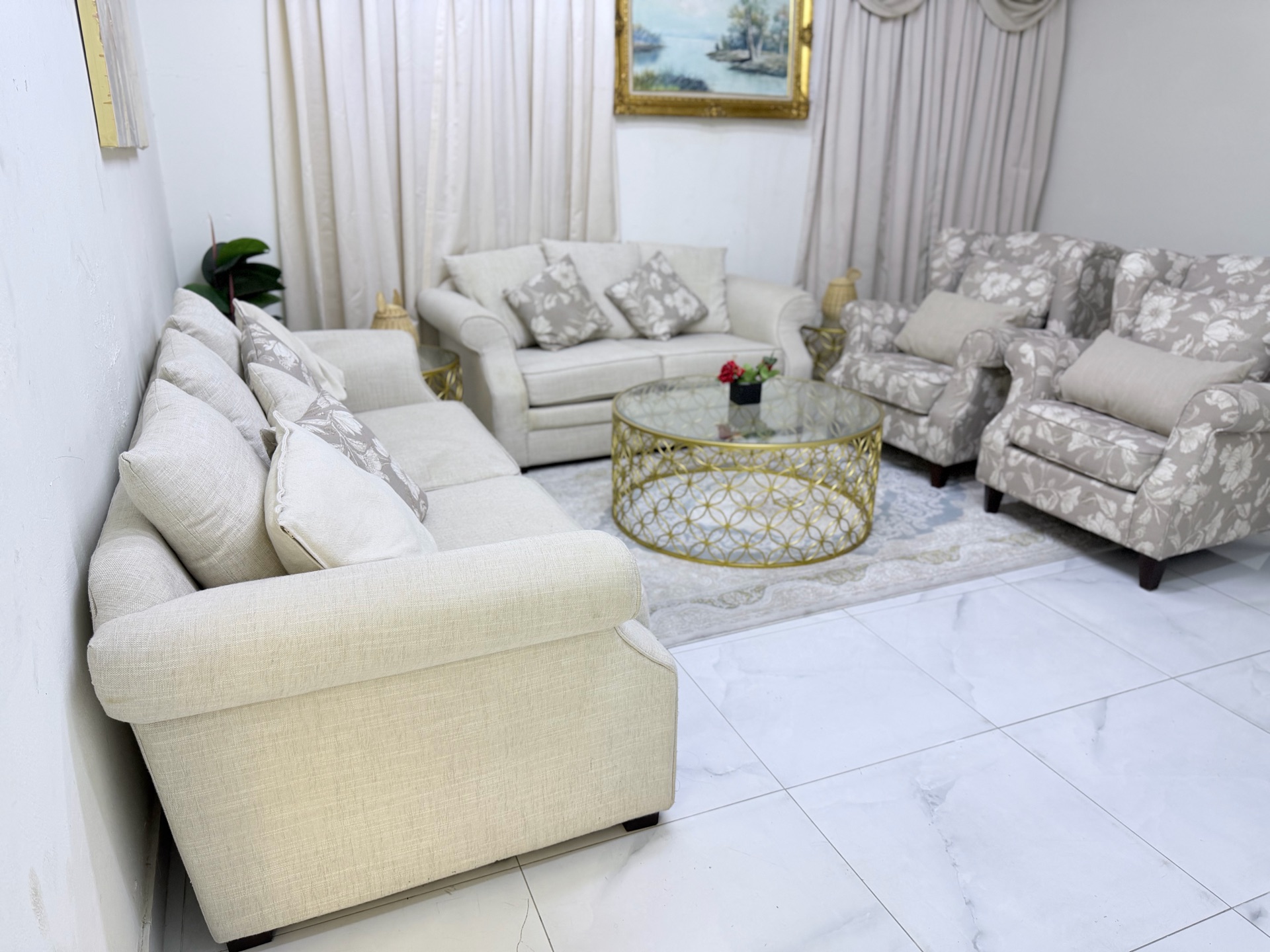 Sofs set for sale brand home centre  - Image 4