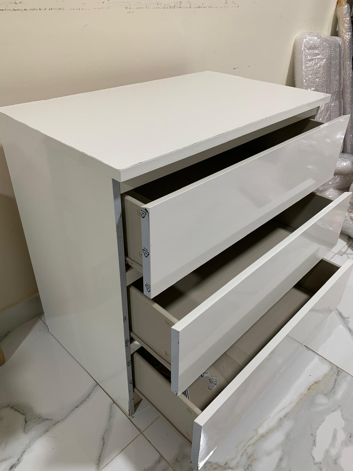 Modern White 3-Drawer Storage Cabinet - Image 4