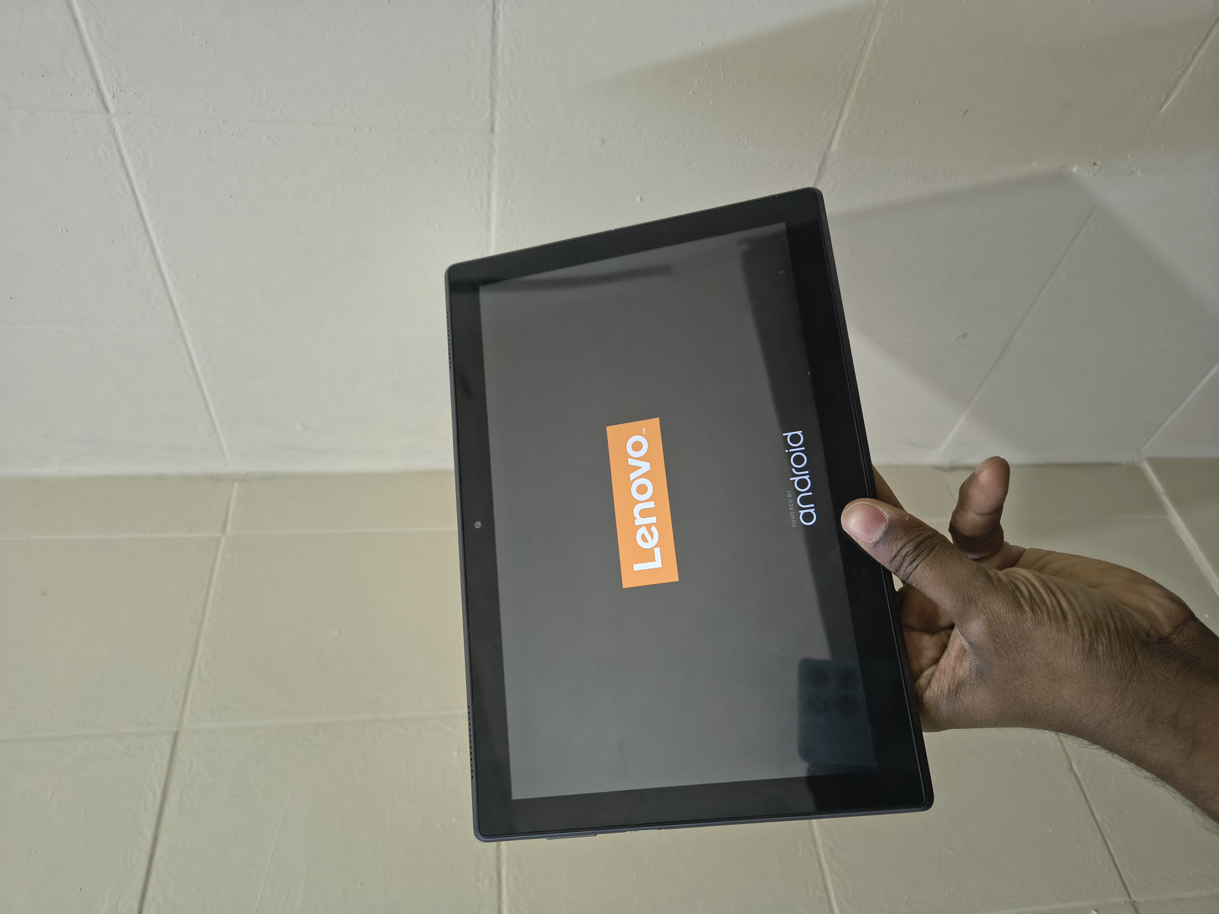 Lenovo Tab  - Image 3