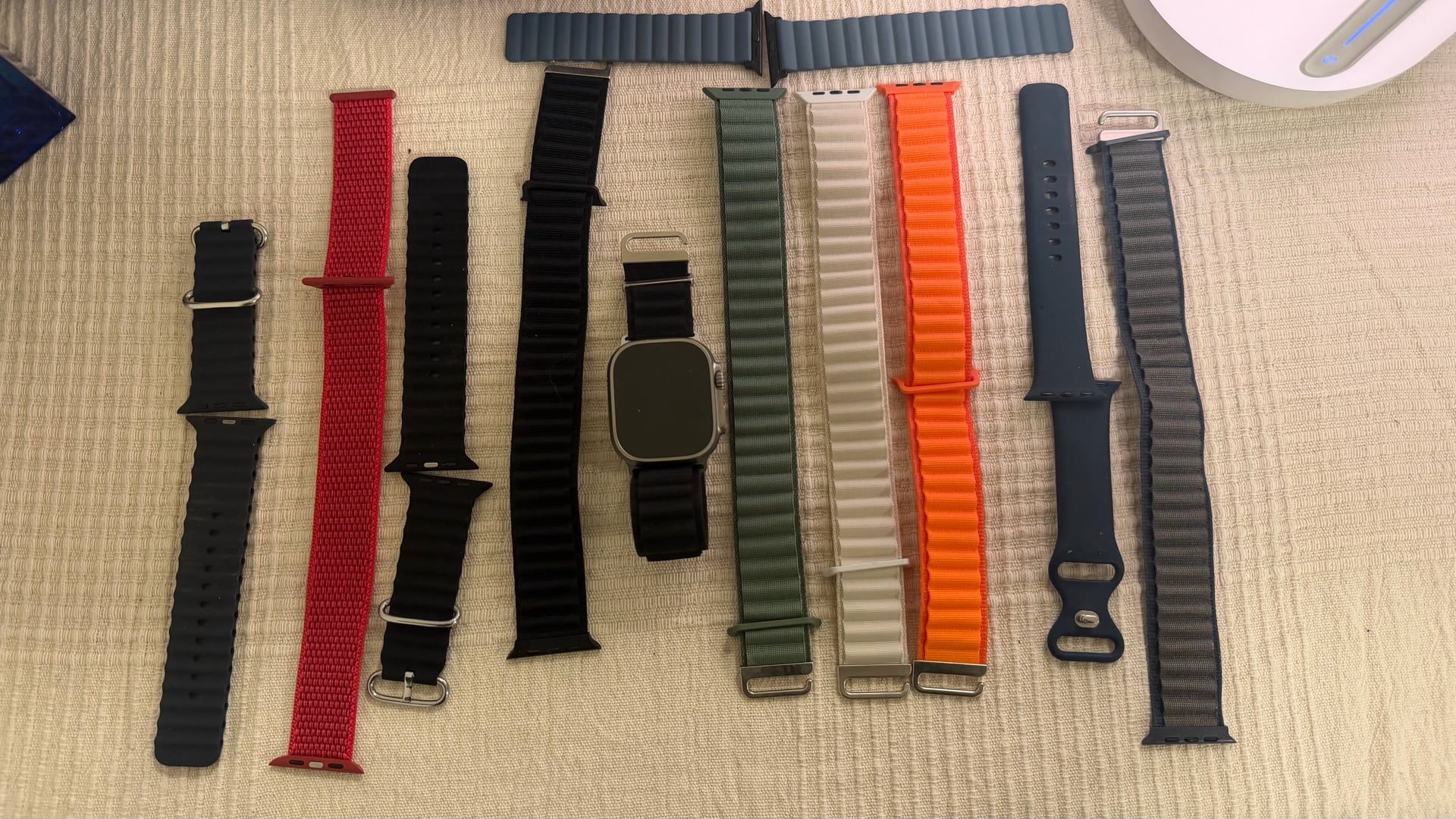Apple watch ultra 2 titanium - Image 1