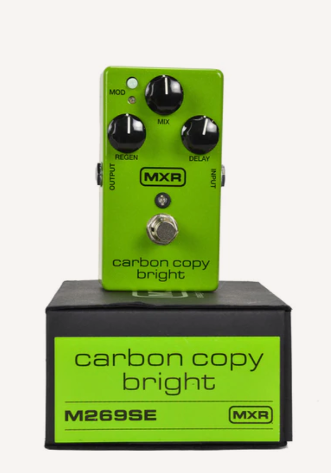 MXR Carbon Copy Bright-Delay Pedal for Electric Guitar  - Image 4