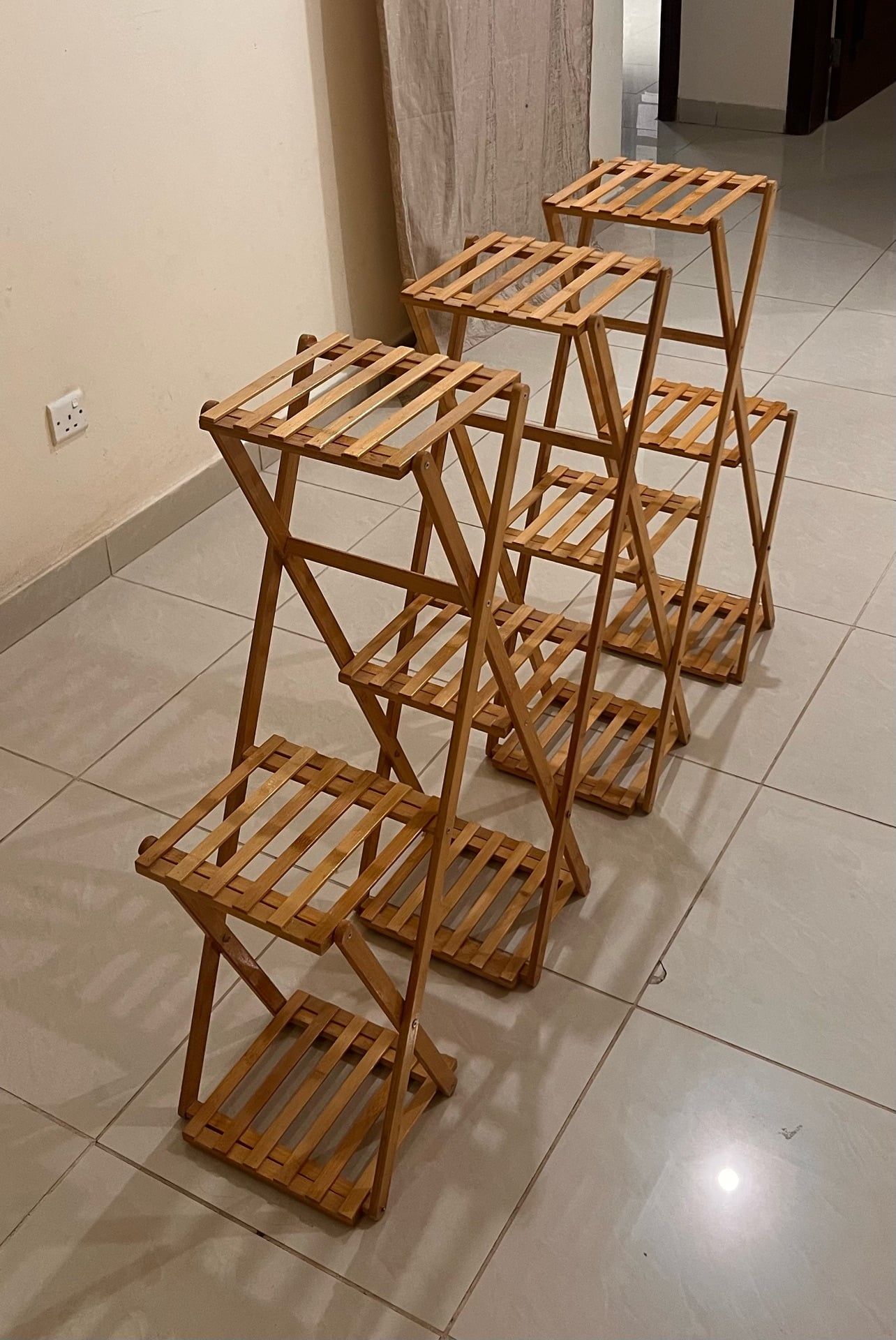 Wooden zig zag plant stand - Image 2