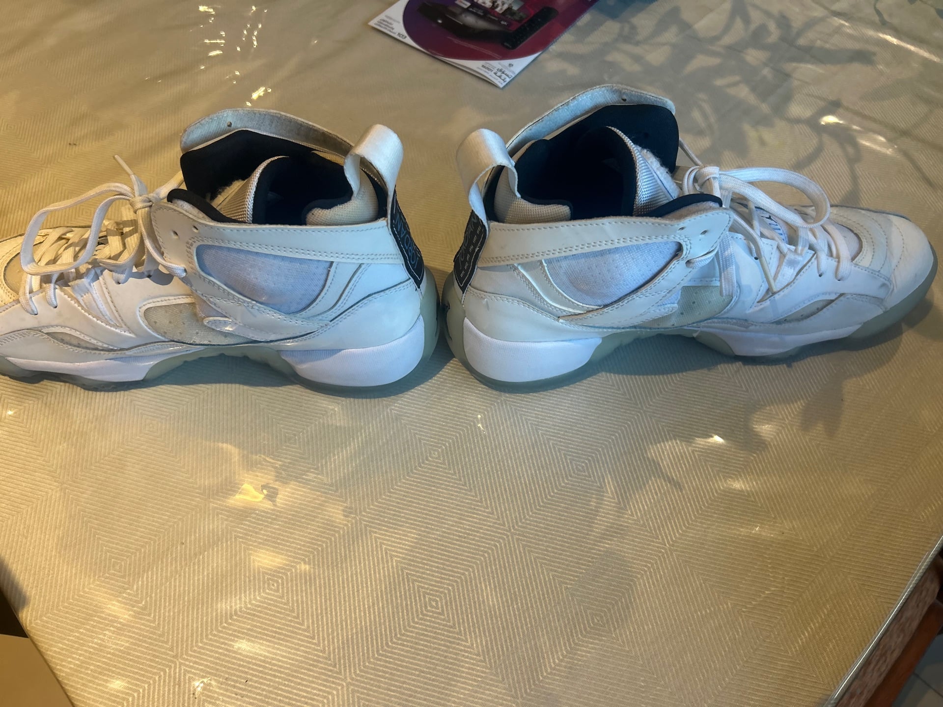 Air Jordan 8 Retro White/University Blue – Like New – Size 45.5 - Image 6