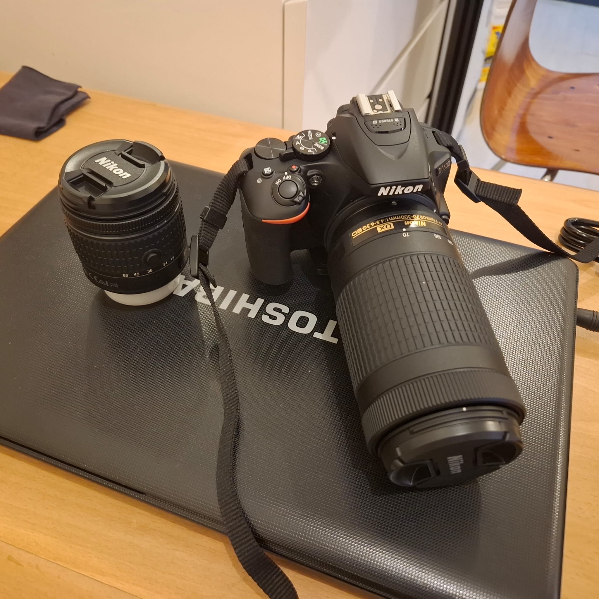 Model - D5600 - Image 2