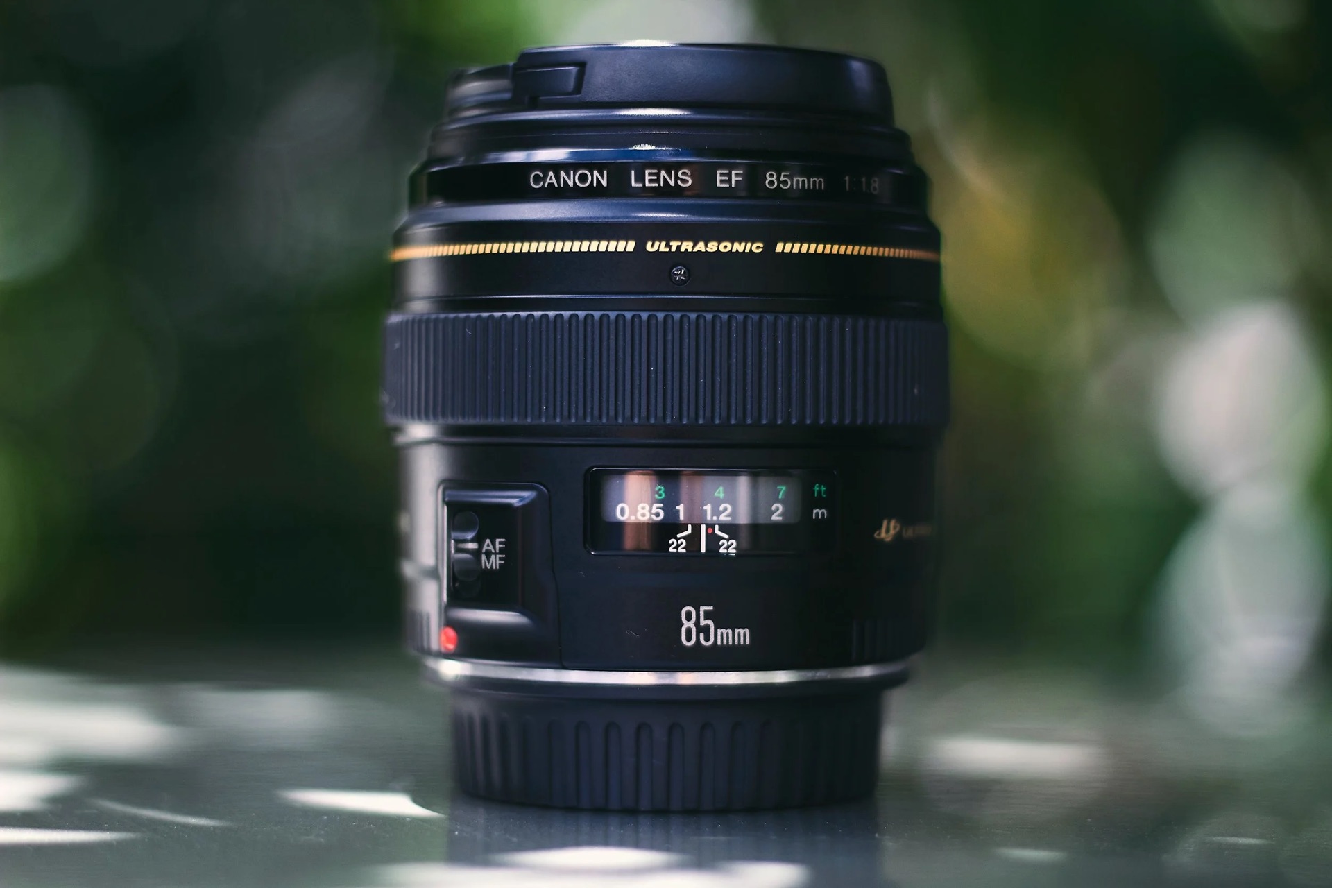 Canon 85mm f1.8 Lens - Image 1