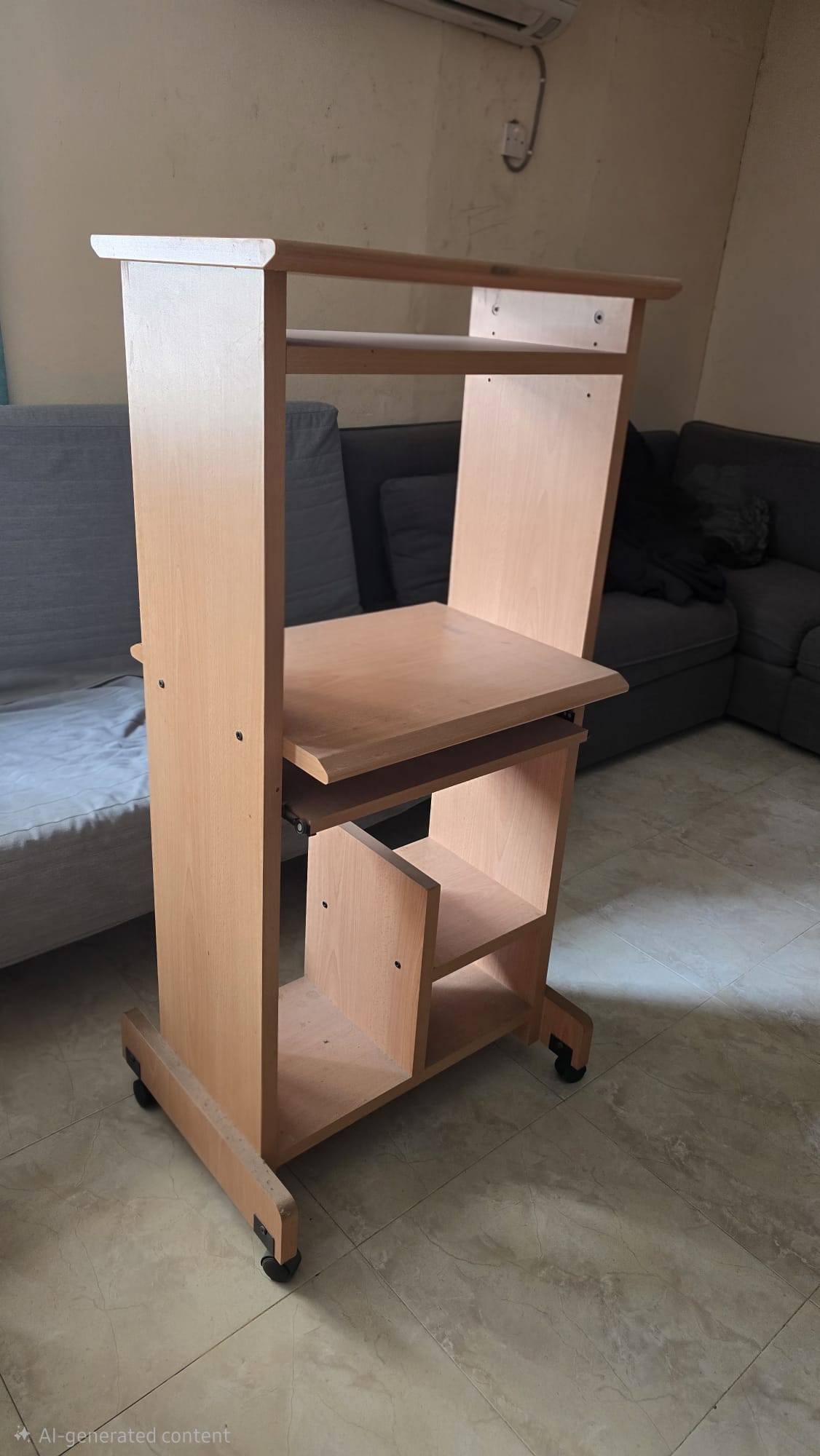 Computer table for sale - Image 4