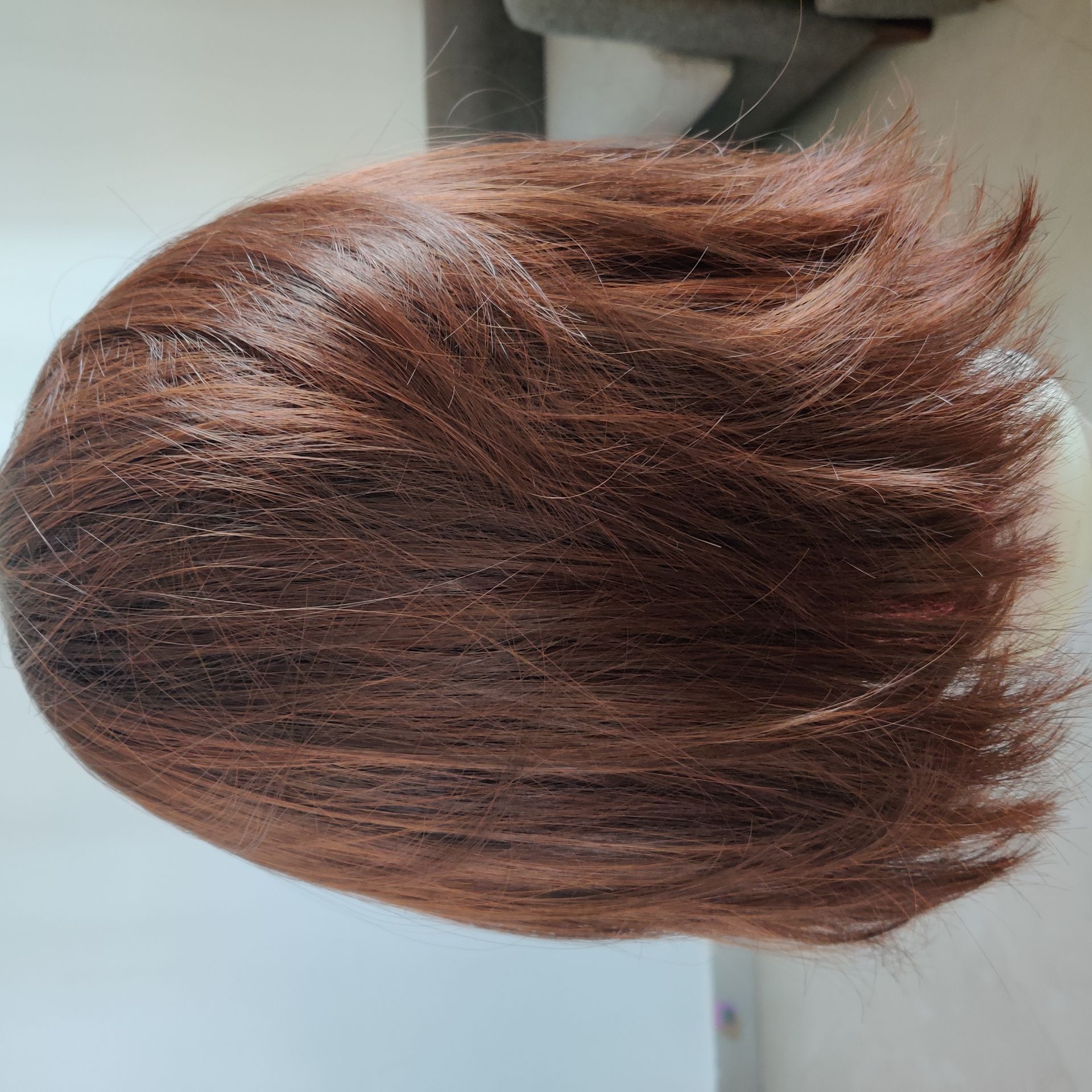 Wig, heat friendly synthetic  - Image 2