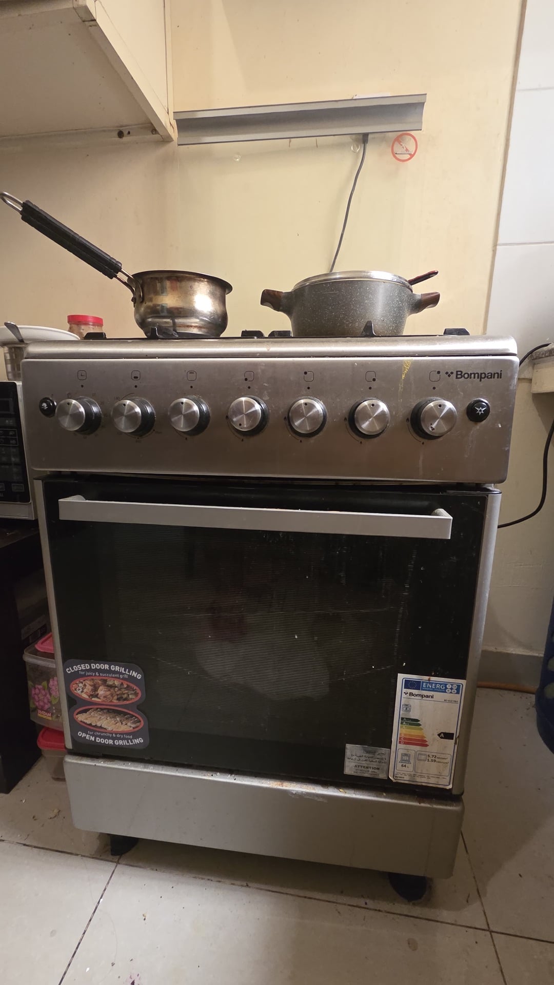 Bompani cooking range with microwave ovens  - Image 3