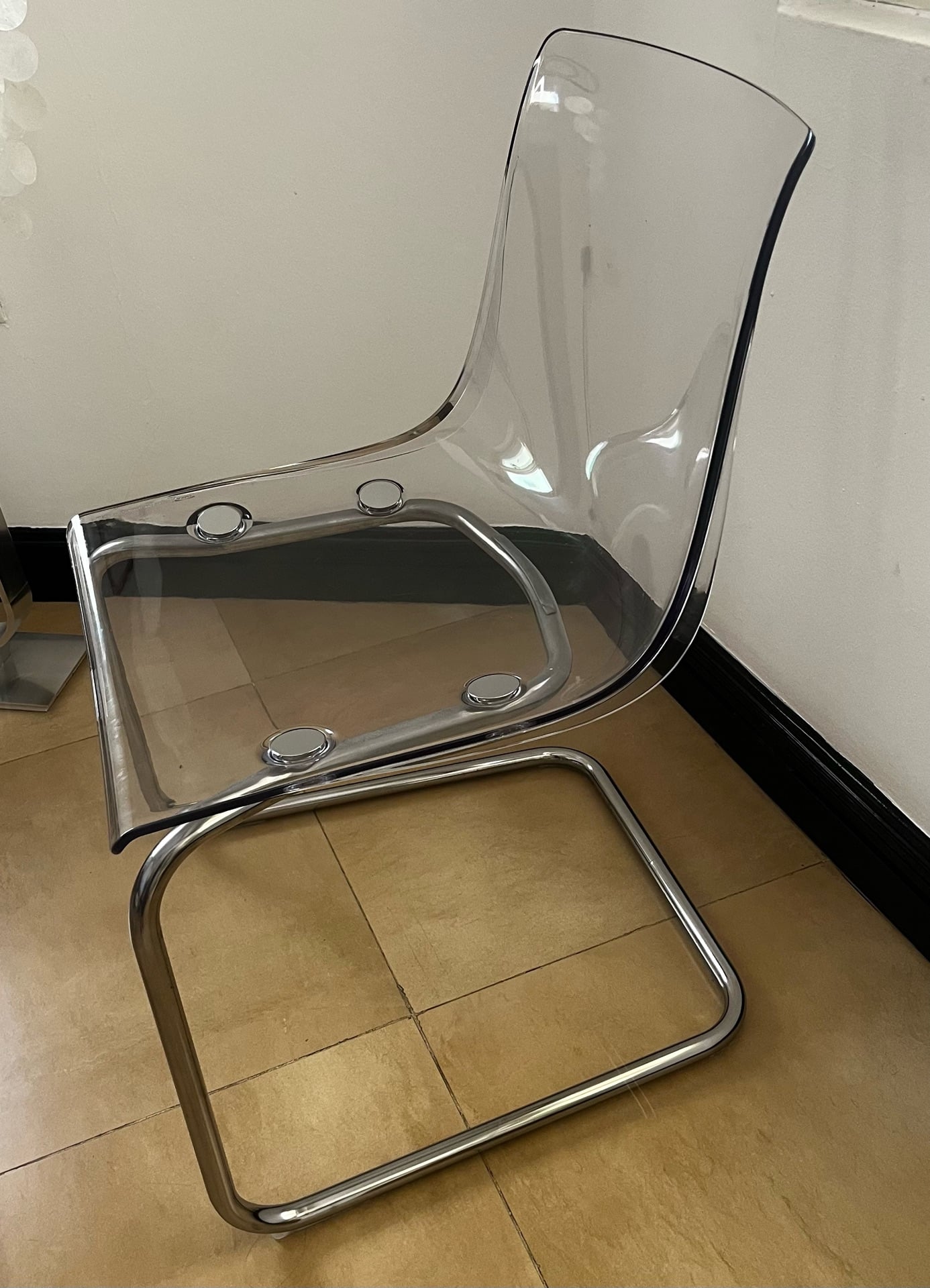 Chairs IKEA Bastant or Pevy 4 units - Image 3
