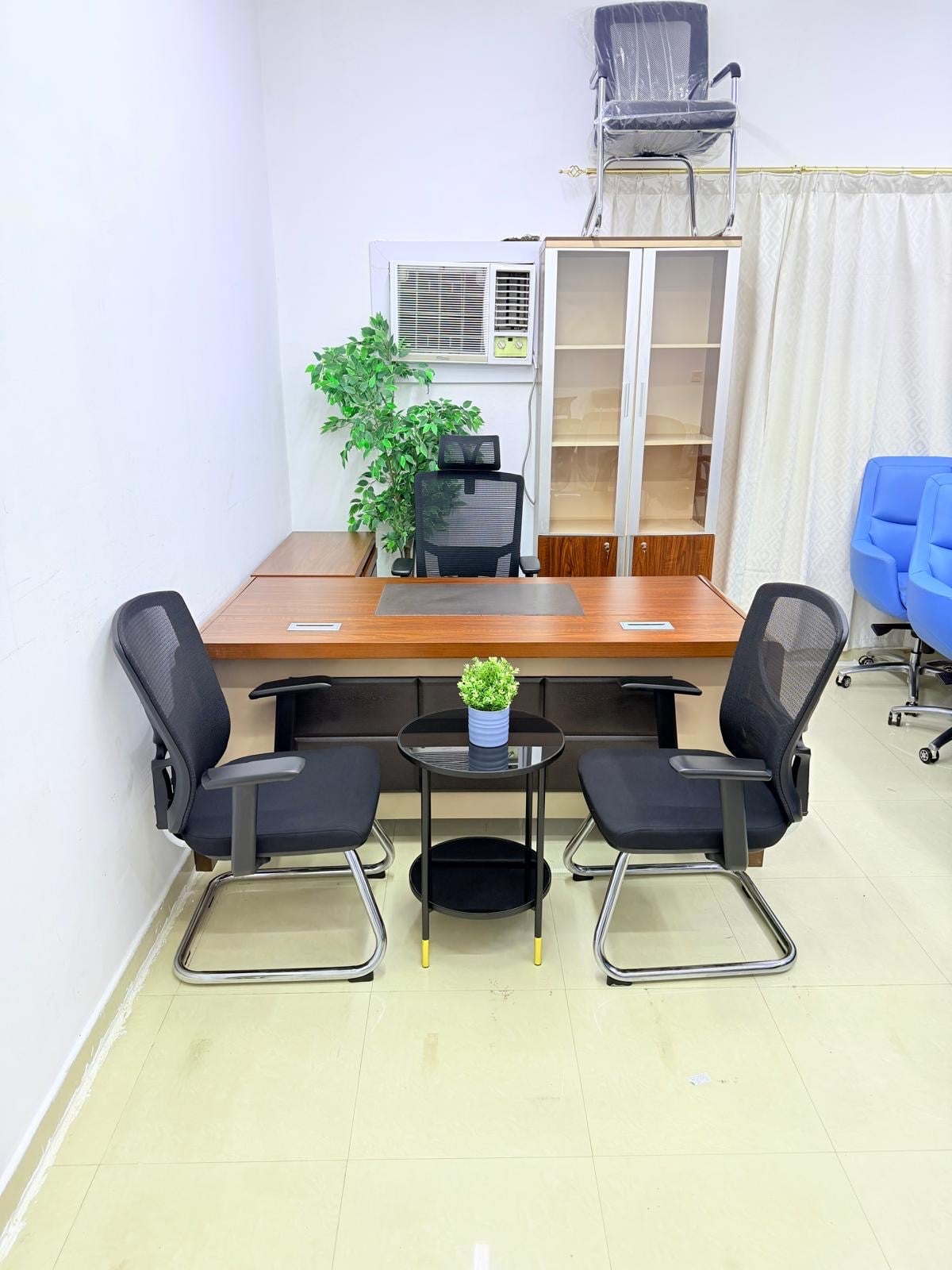 Used office furniture sell   - Image 9