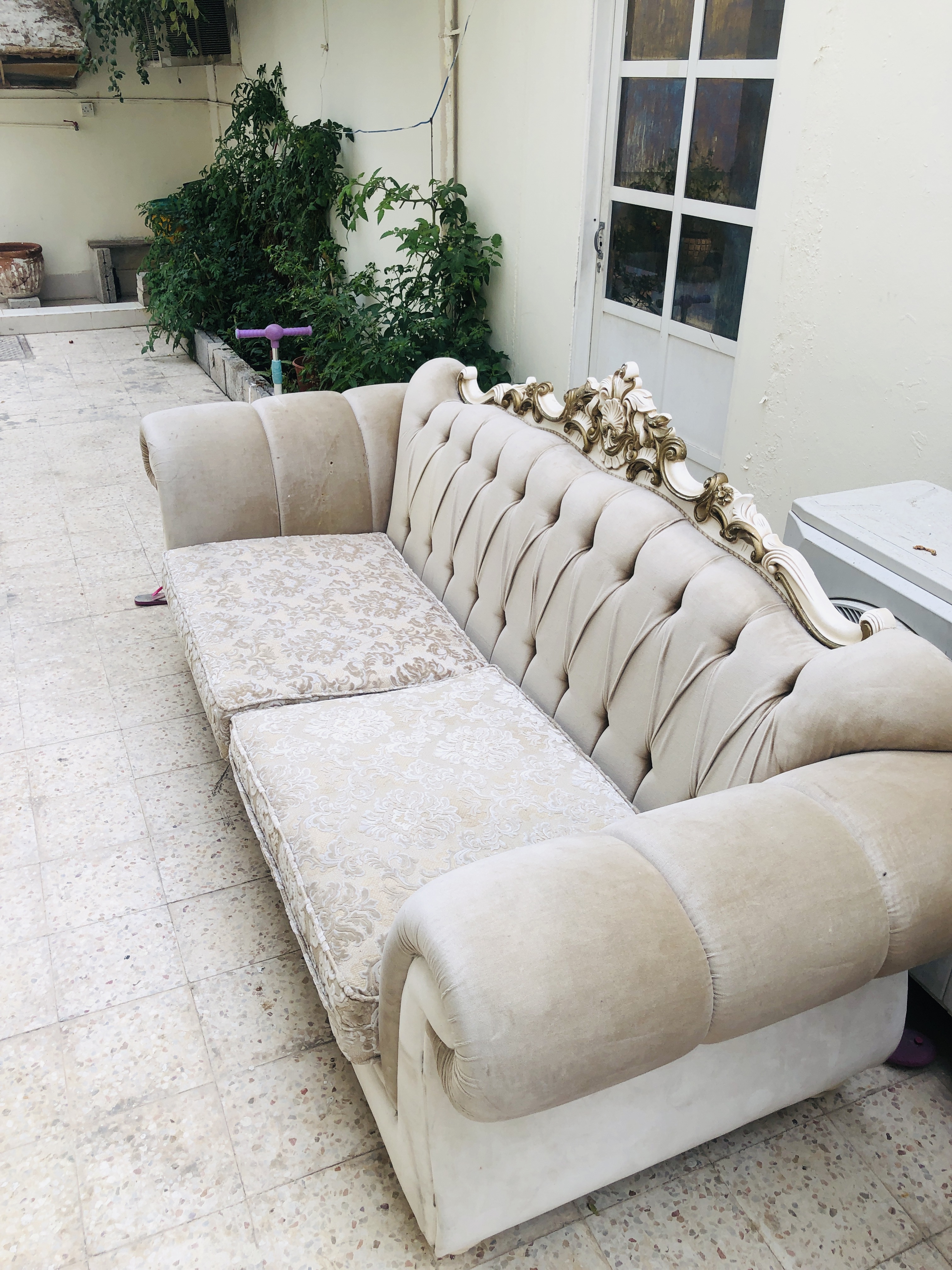 Majesty Sofa 3 Seater & 2 Single seater  - Image 4